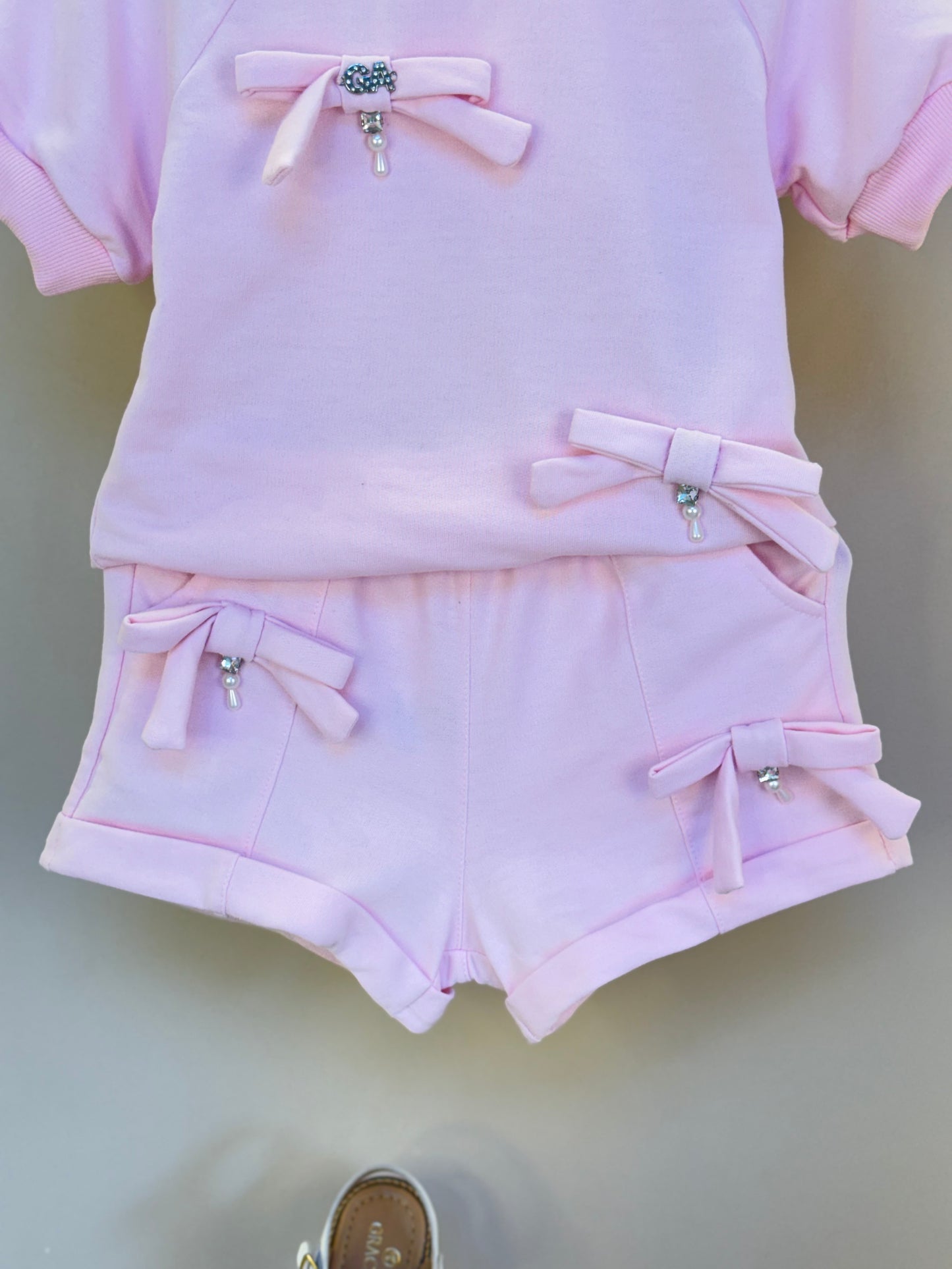 Conjunto Infantil Blusa e Shorts Comfy com Laços Rosa - Gabriela Aquarela