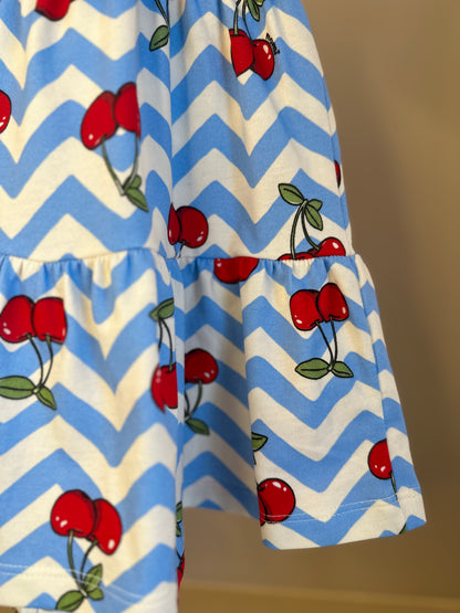 Conjunto Infantil Blusa Mangas Balonê e Salopete Cerejinha Jeans - Momi