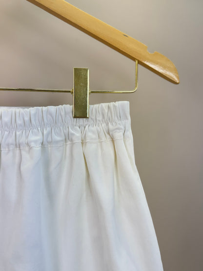Conjunto Teen Colete de Sarja Strass e Saia-Shorts Teen Sarja Strass Off White - Two In