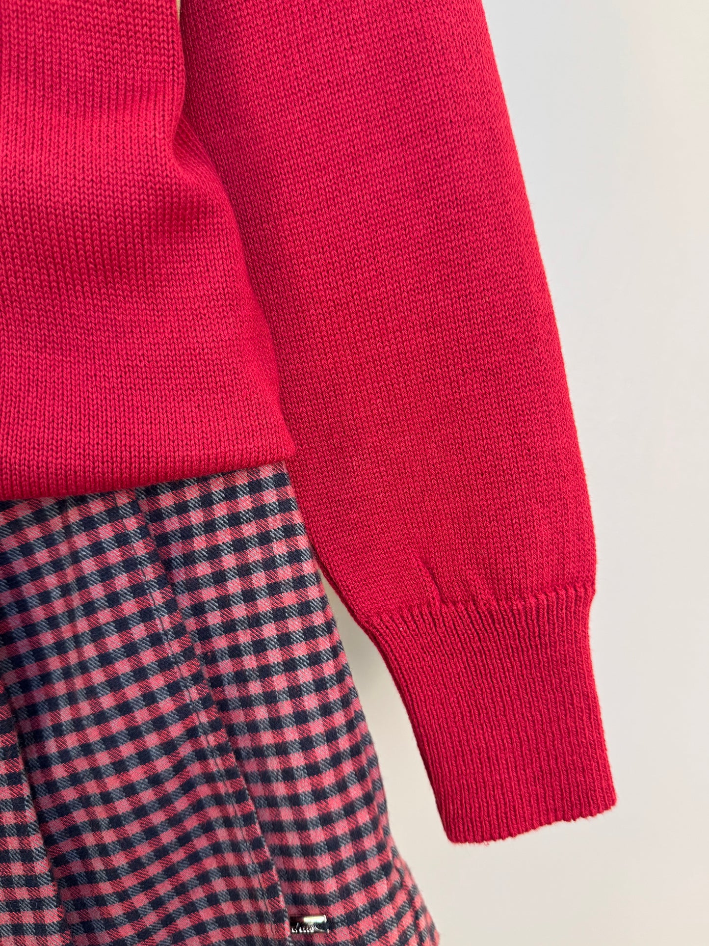 Conjunto Infantil Blusa Tricot Patches Cachorrinhos e Saia-shorts Xadrez Pregas - Pituchinhus