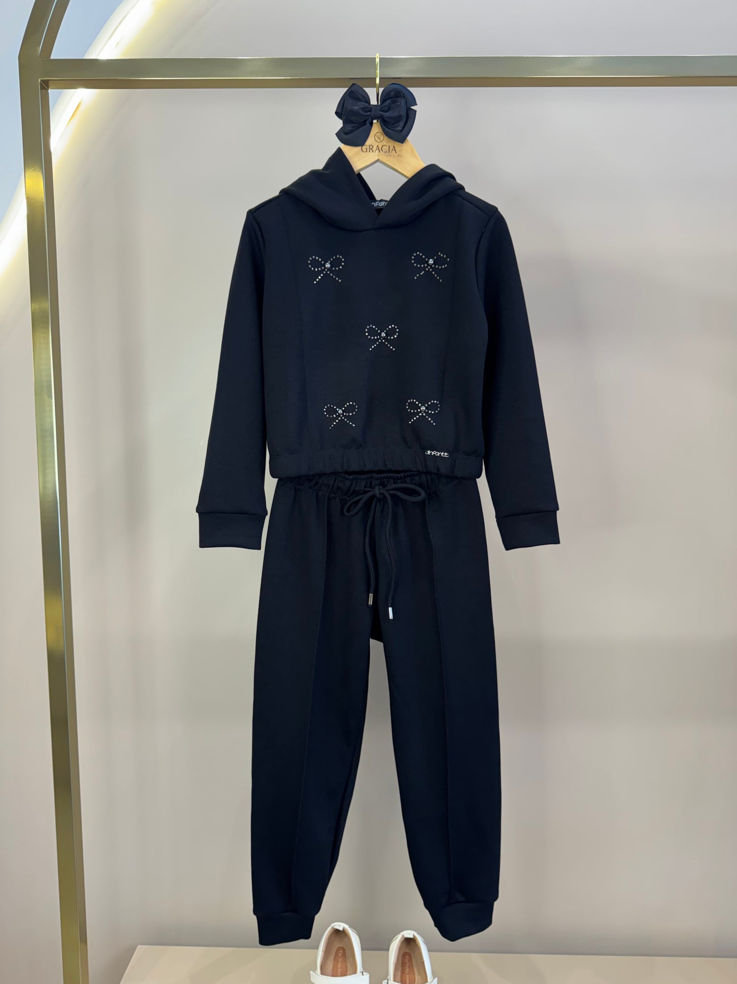 Conjunto Infantil Blusão Boxy Lacinhos Strass e Calça Jogger Tecnonew Preto - Infanti
