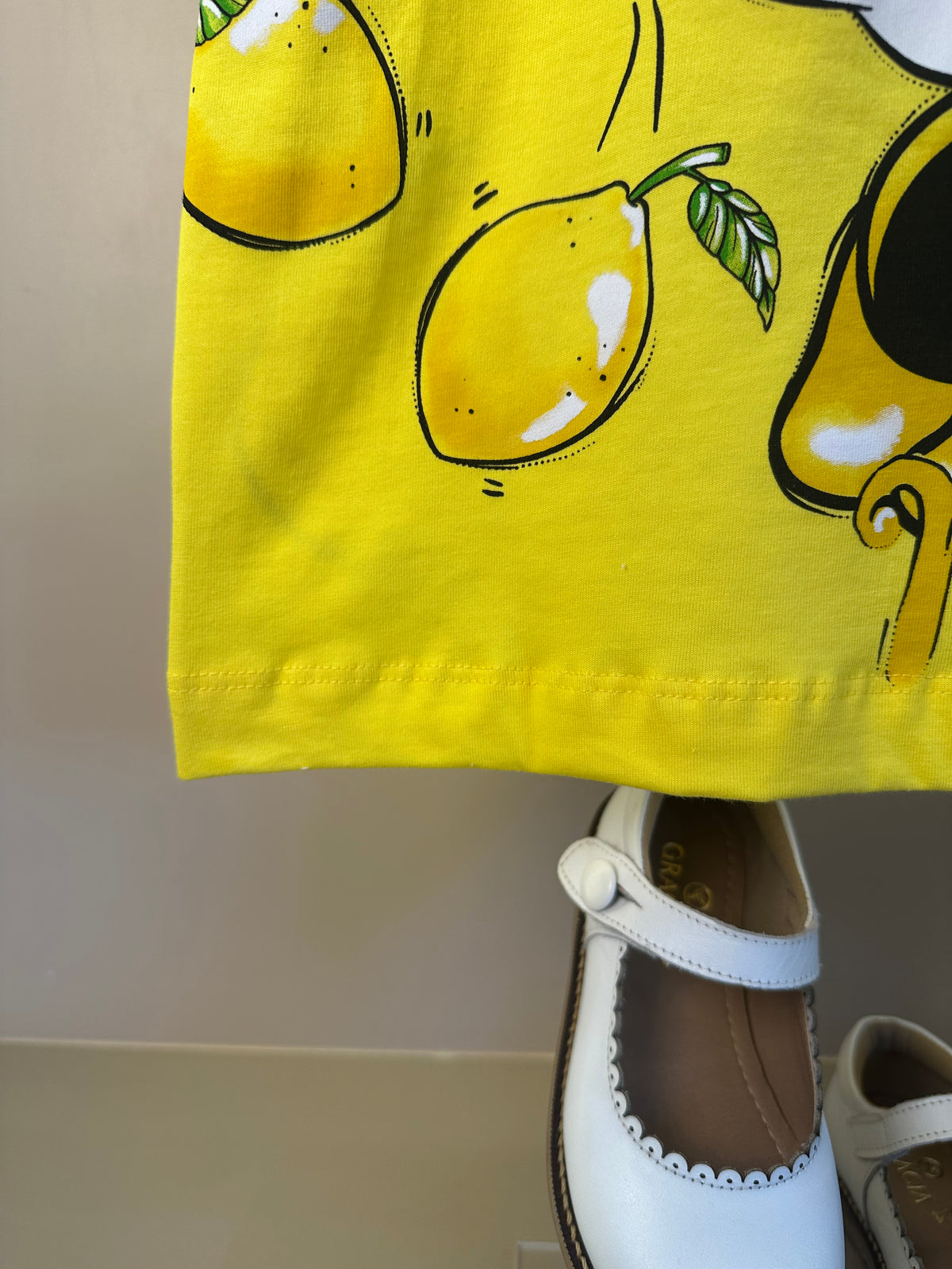 Vestido Infantil Disney Amarelo Mickey e Minnie Limões - Animê