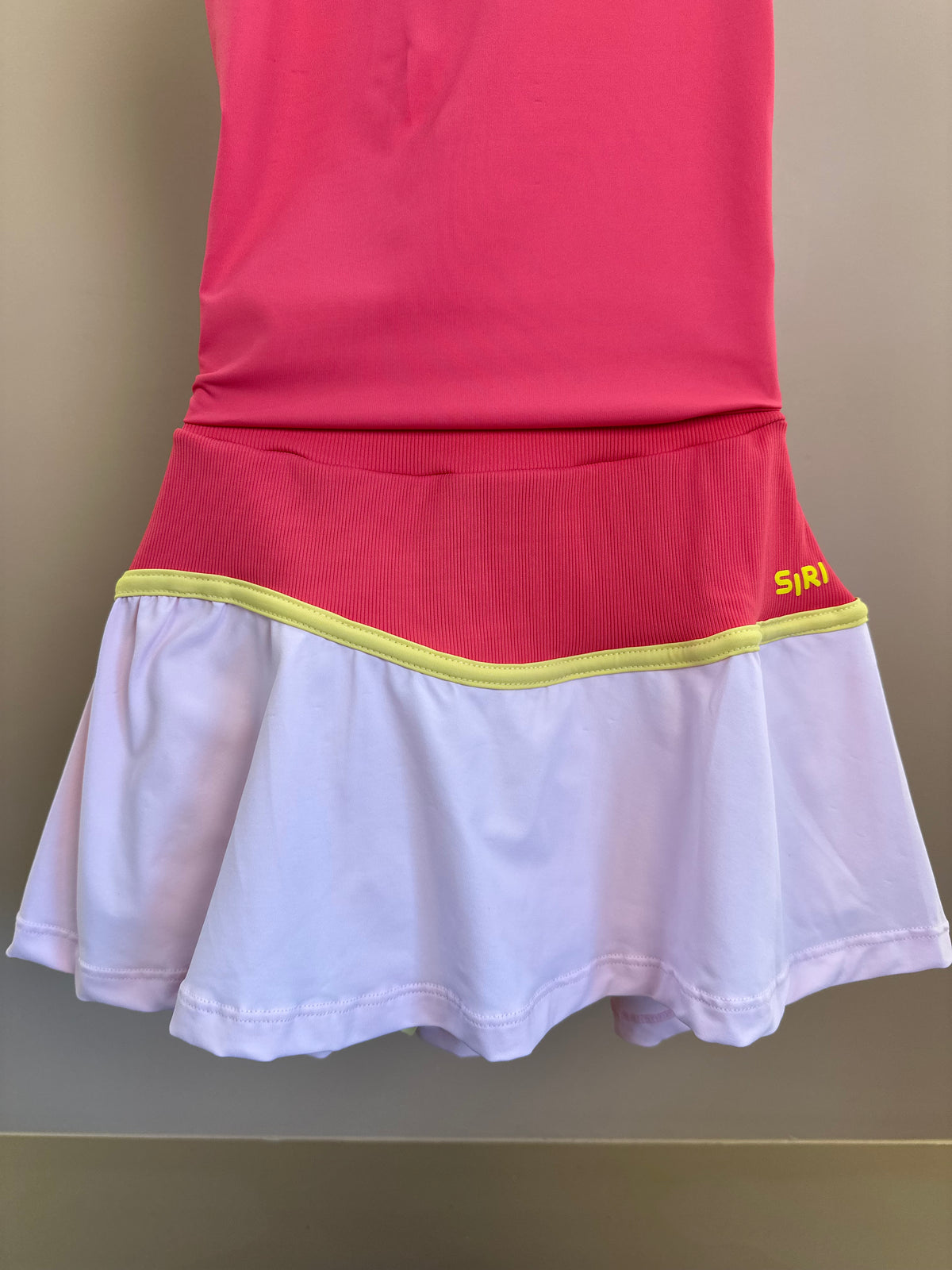 Conjunto Infantil Regata Júlia Chloe e Saia Flávia Beach Tennis