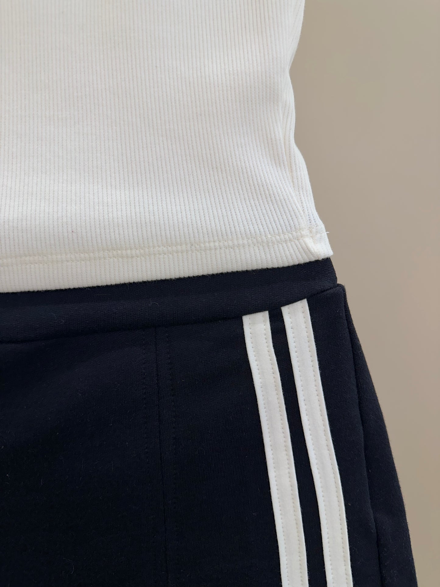 Conjunto Teen Regata e Short - Saia Preto - Authoria