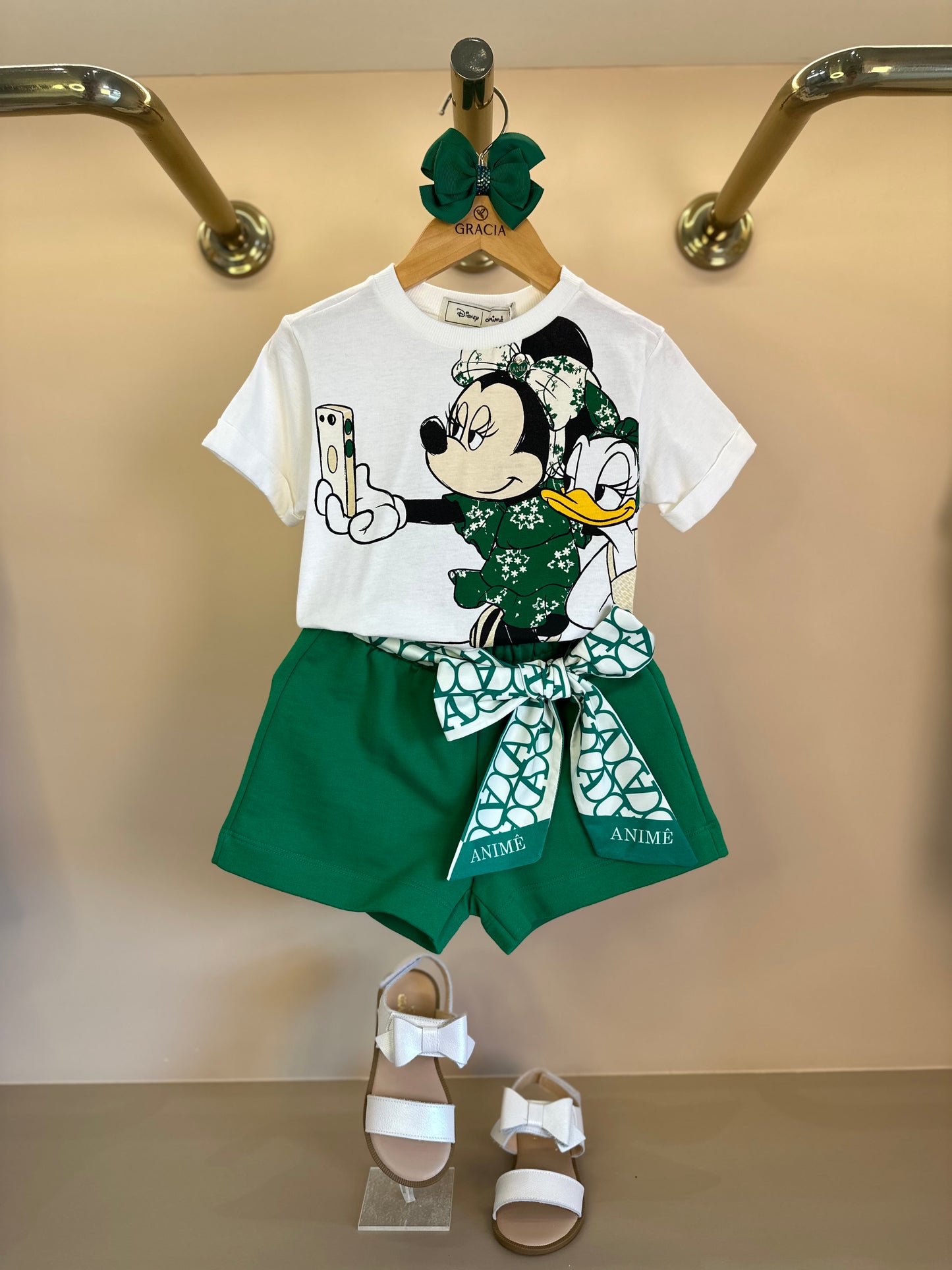 Conjunto Infantil Blusa Minnie & Daisy e Shorts Laço Estampado - Animê