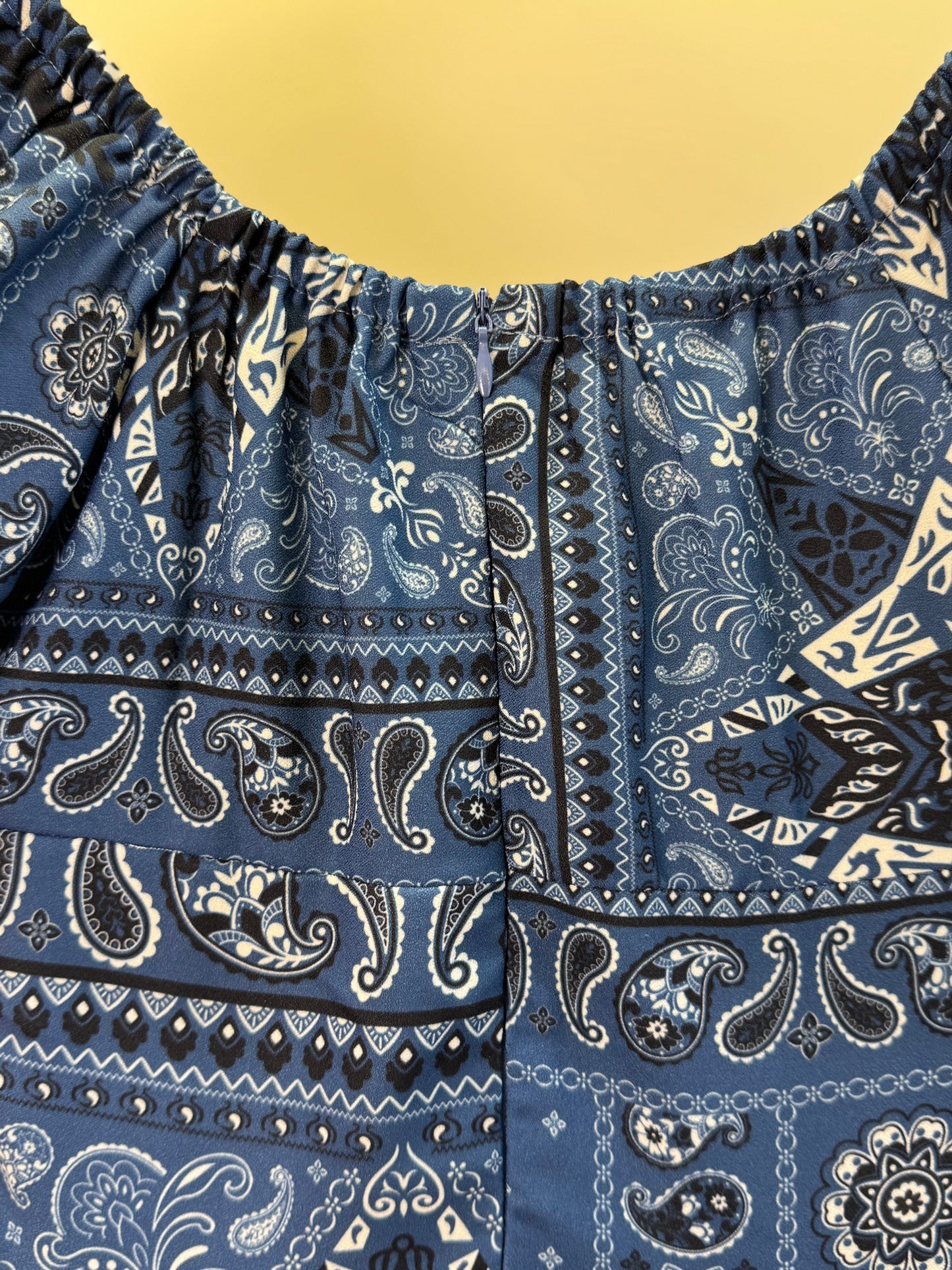 Vestido Teen Crepe Paisley Jeans - Two In