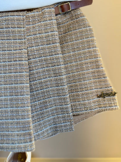 Conjunto Infantil Blusa Essential Mini-Joia e Saia Pregas Tweed Bege - Animê Petite