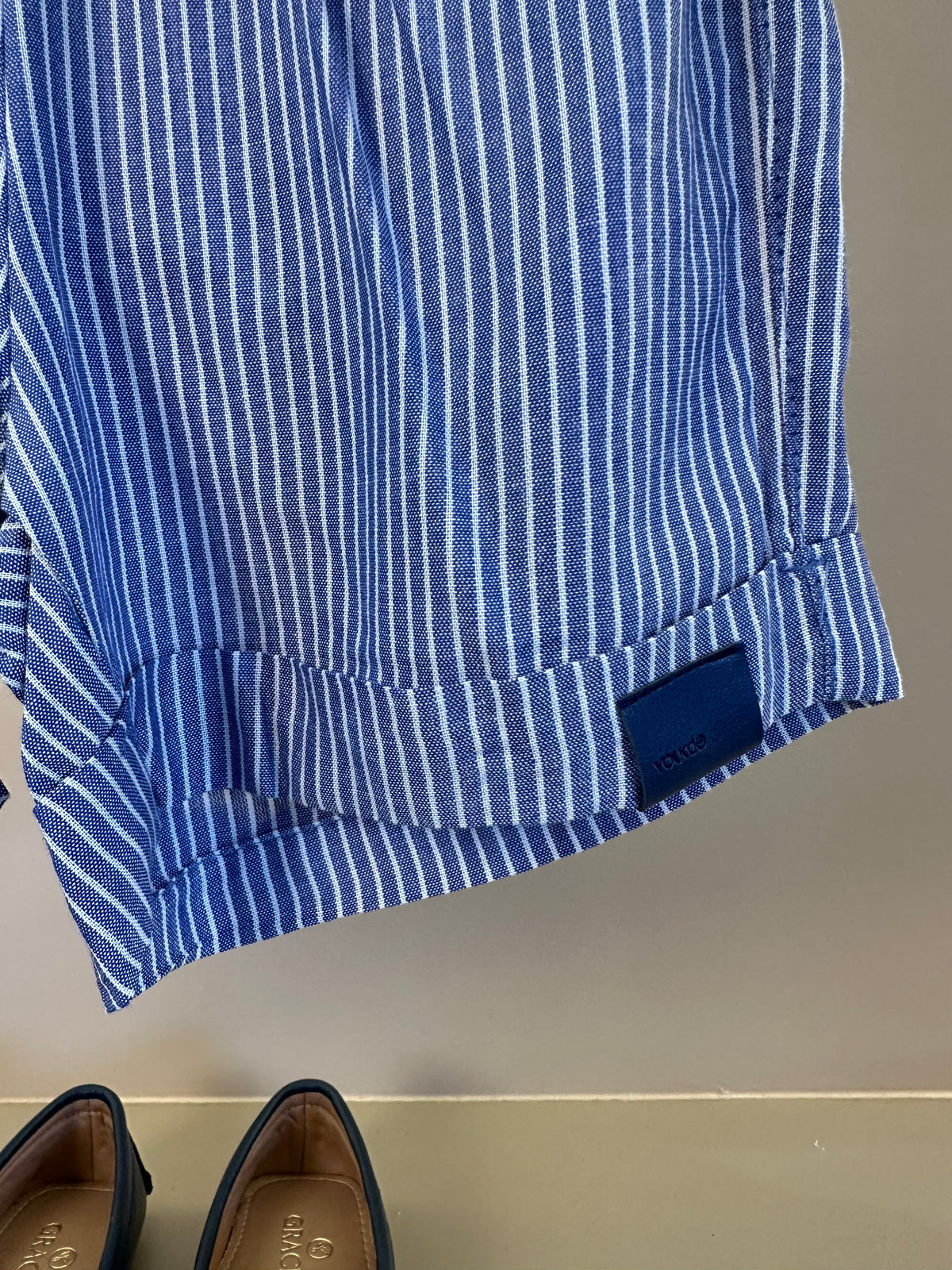 Conjunto Infantil Polo Gola Clássica e Bermuda Listrada