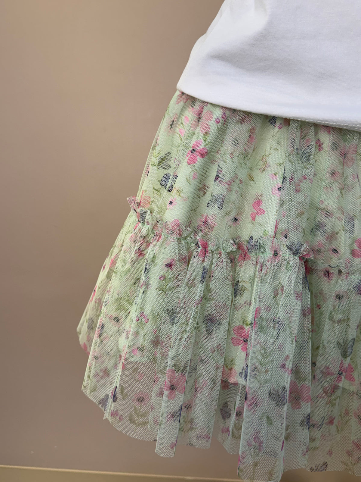 Conjunto Infantil Blusa Babados Tule e Saia Estampa Borboletinhas - Petit Cherie