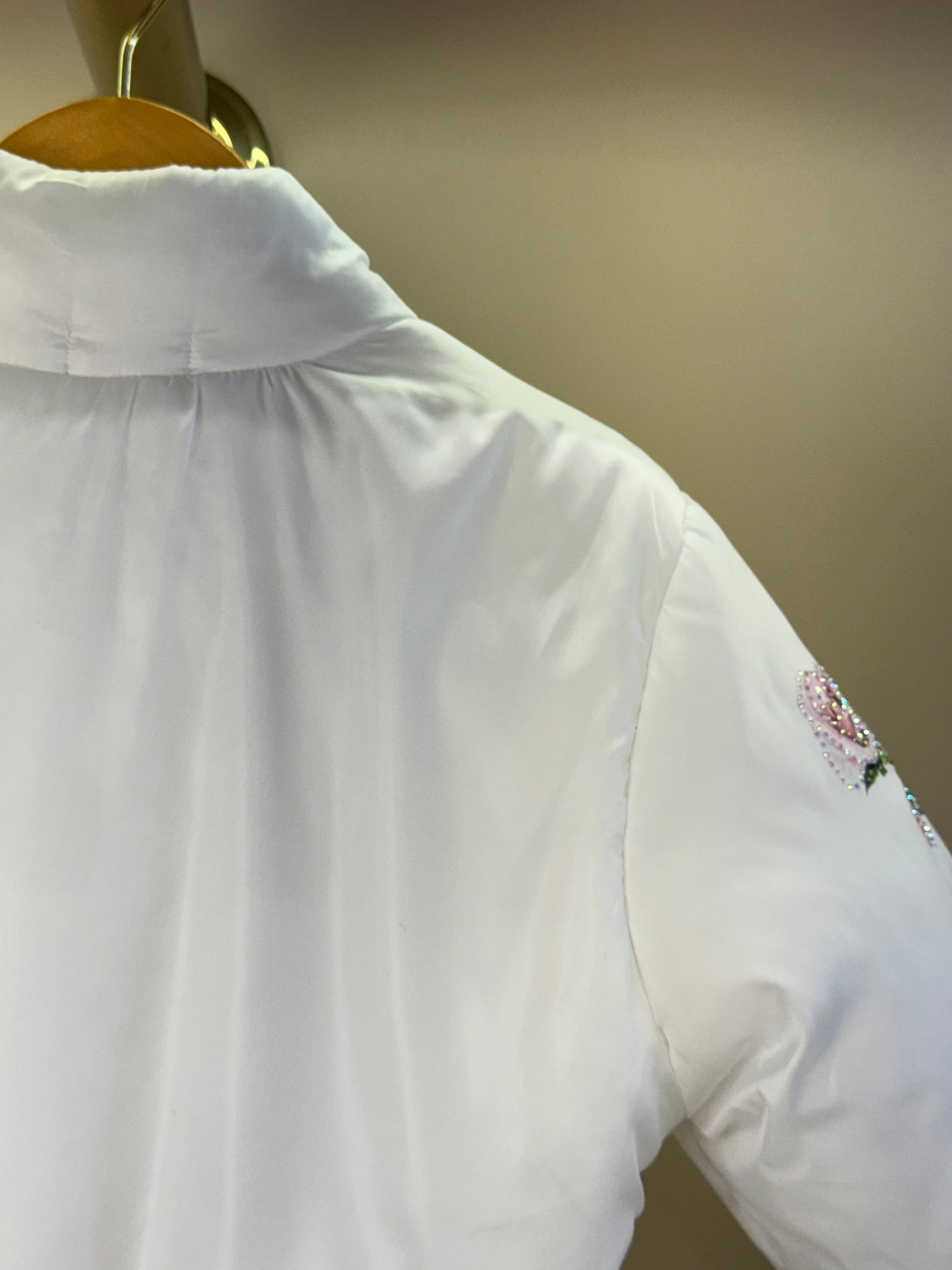 Casaco Infantil Conceito Doudone Bordado Flores Branco - Luluzinha