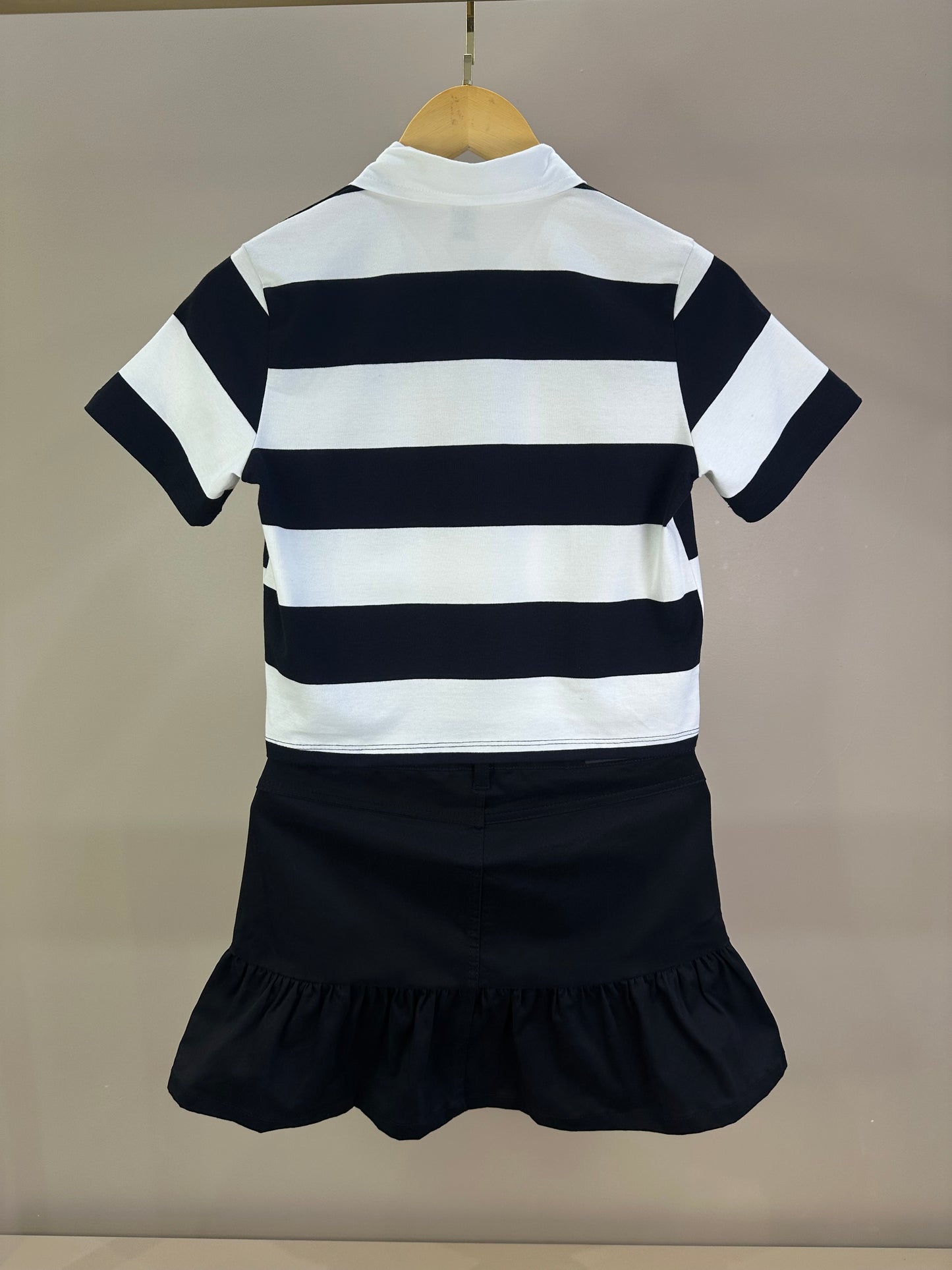 Conjunto Teen Blusa Gola Polo e Saia Balonê  - Two In