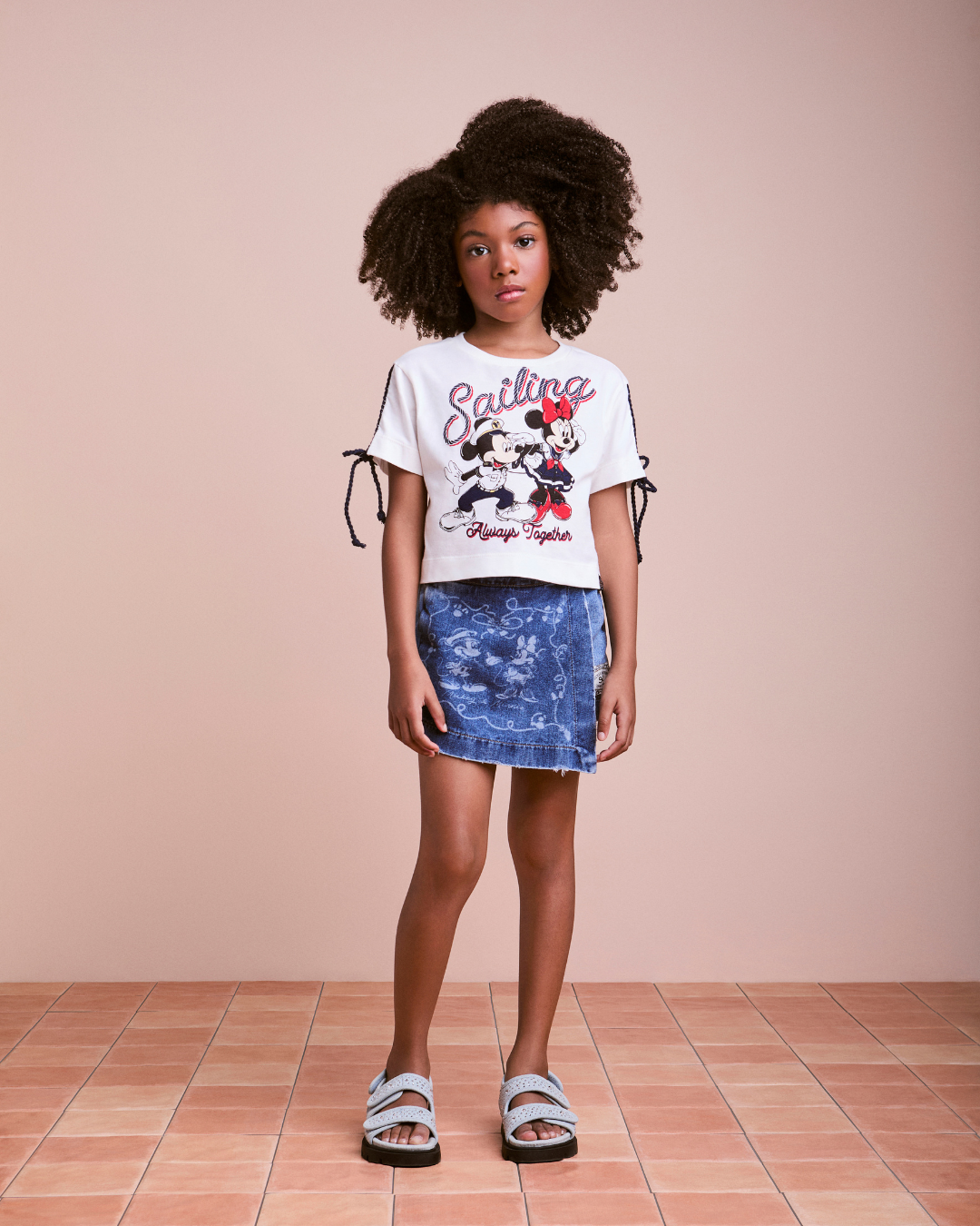 Conjunto Infantil Blusa Sailing e Shorts-saia Jeans Mickey & Minnie - Animê