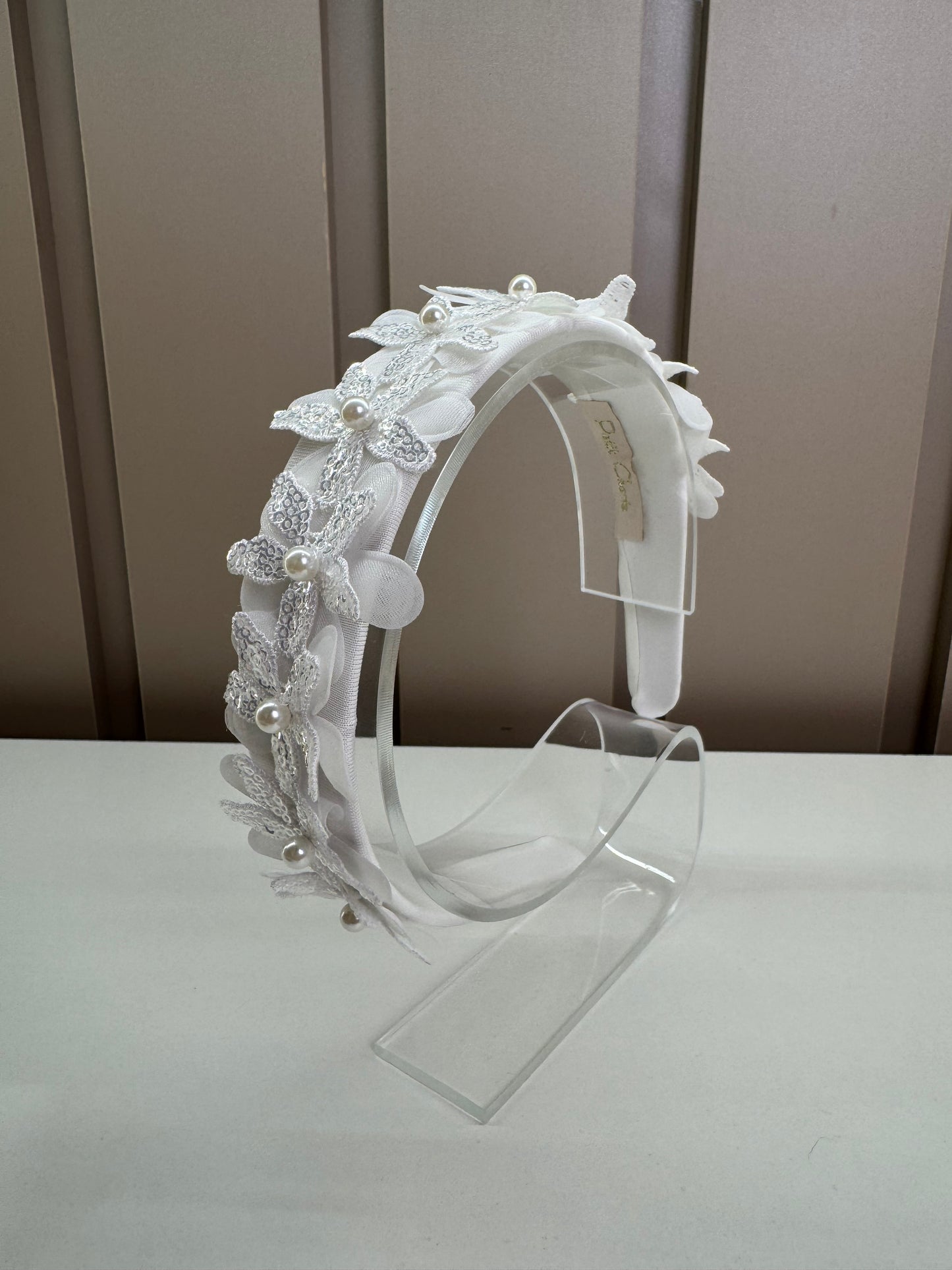Tiara Infantil Flores 3D Off White - Petit Cherie