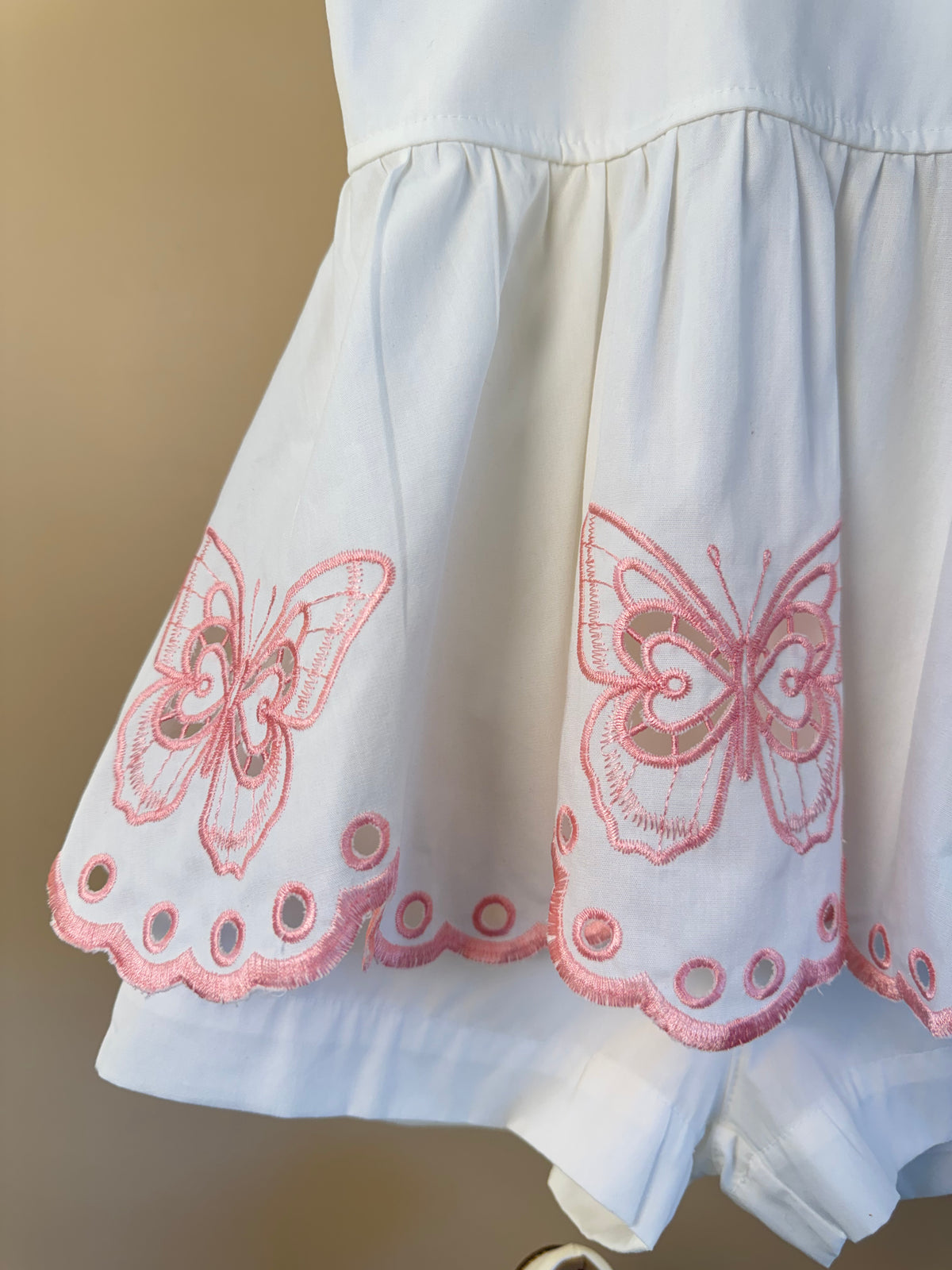 Conjunto Infantil Blusa Com Bordado Rechilieu de Borboleta na Barra e Shorts Tricoline - Luluzinha