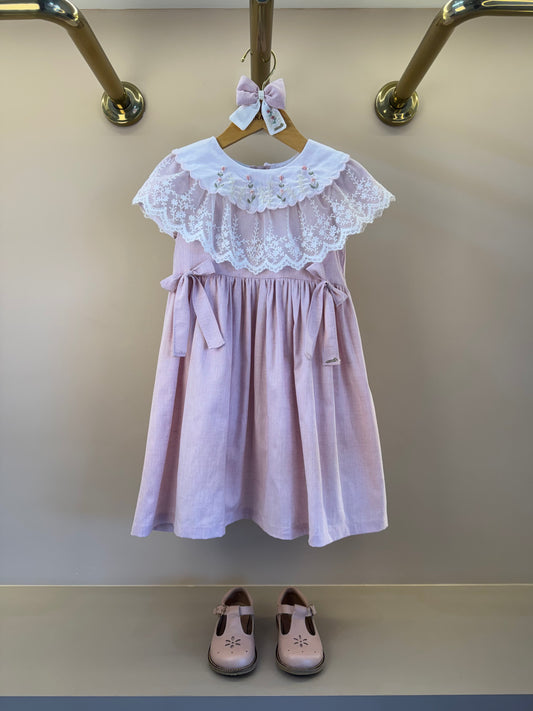 Vestido Infantil Clássico Luxo Gola Bordada e Renda Rosa Seco - Roana