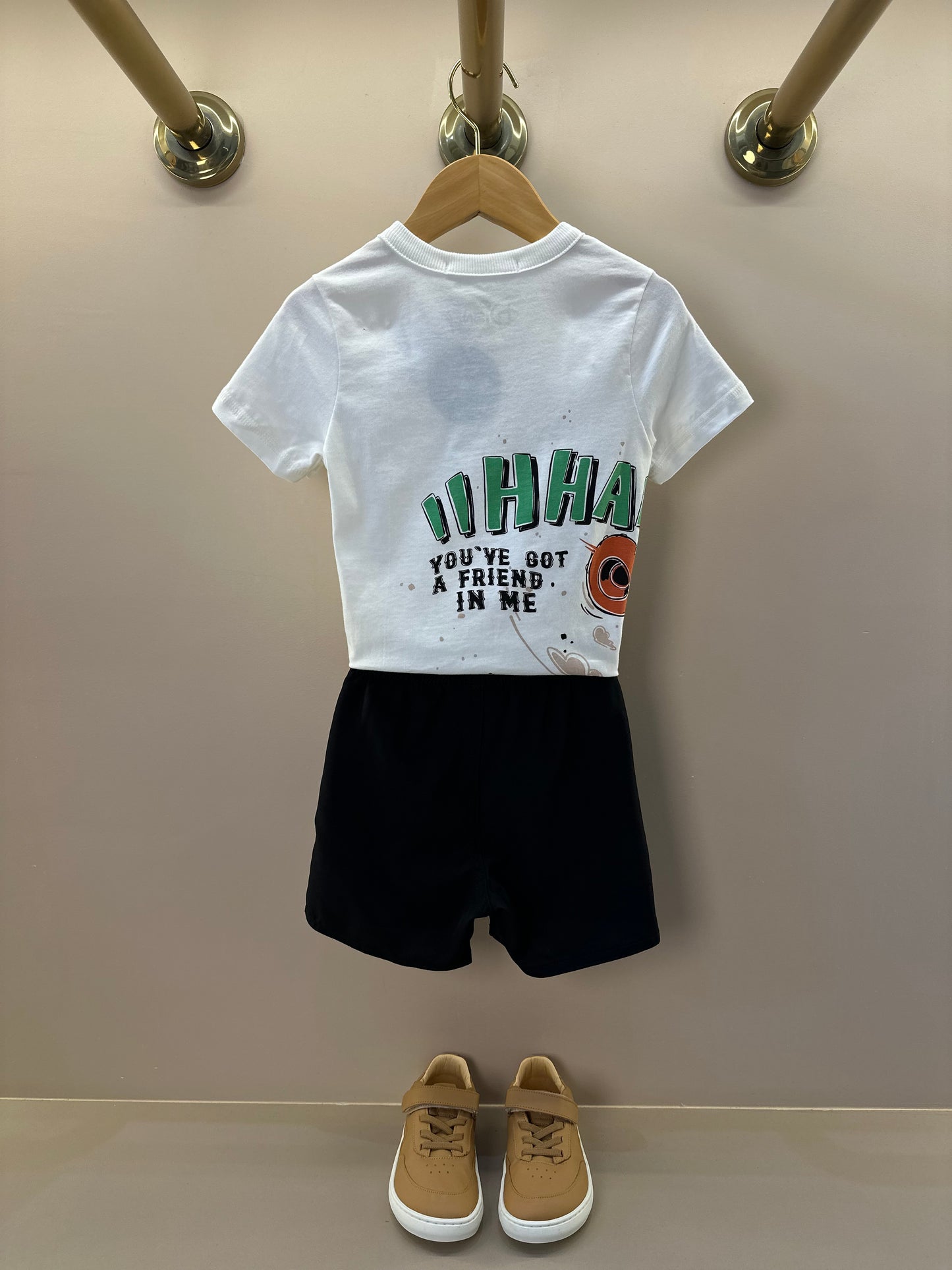 Conjunto Infantil Camiseta Toy Story  Woody e Bermuda  Moletom Preta - Youccie