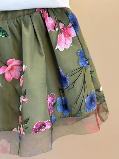 Conjunto Infantil Blusa Off White e Saia Conceito Tule Floral Bordado Verde Forest - Animê