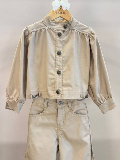 Conjunto Infantil Jaqueta Sarja Gola Alta e Calça de Sarja com Pregas - Animê