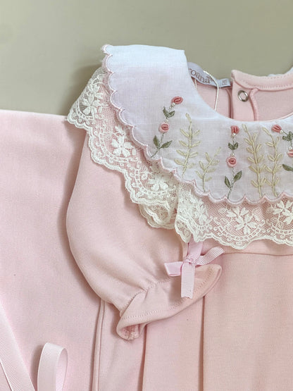 Saída de Maternidade Luxo Algodão Rosa Gola Bordada Manta Rendada - Roana