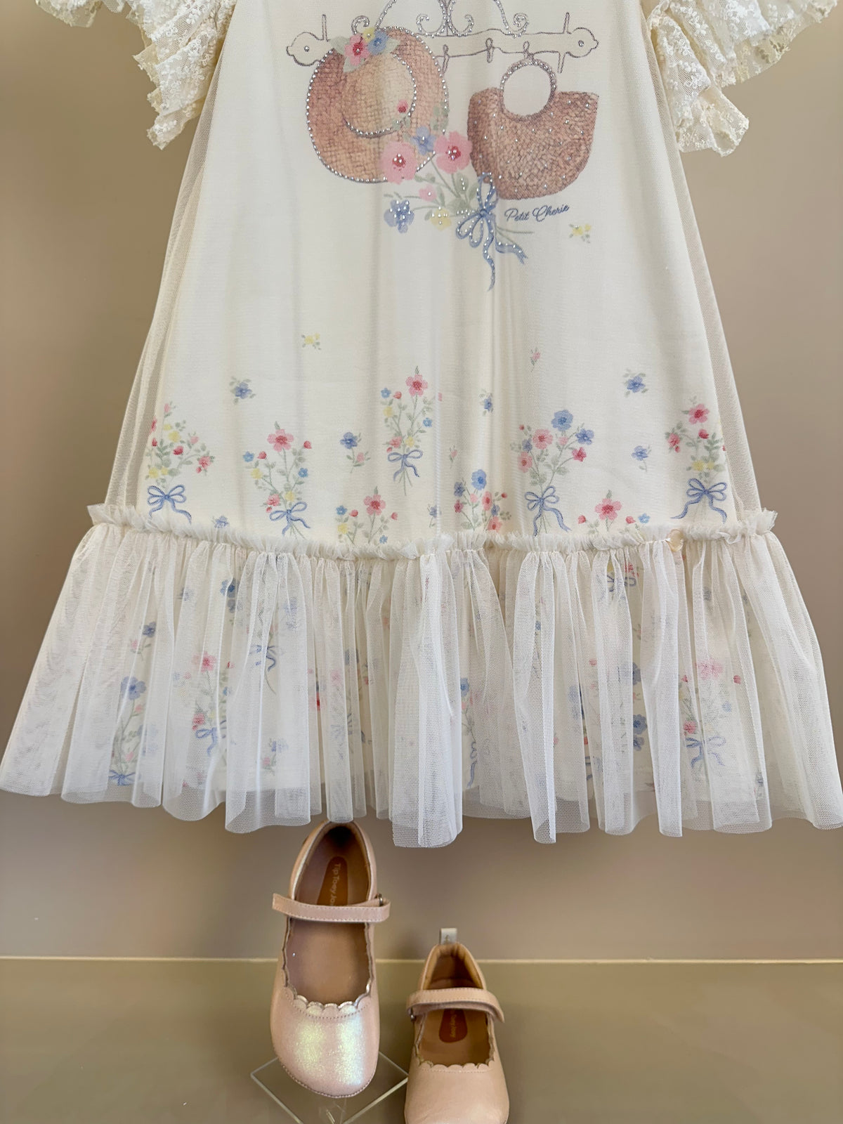 Vestido Infantil Manga Tule Floral e Strass - Petit Cherie
