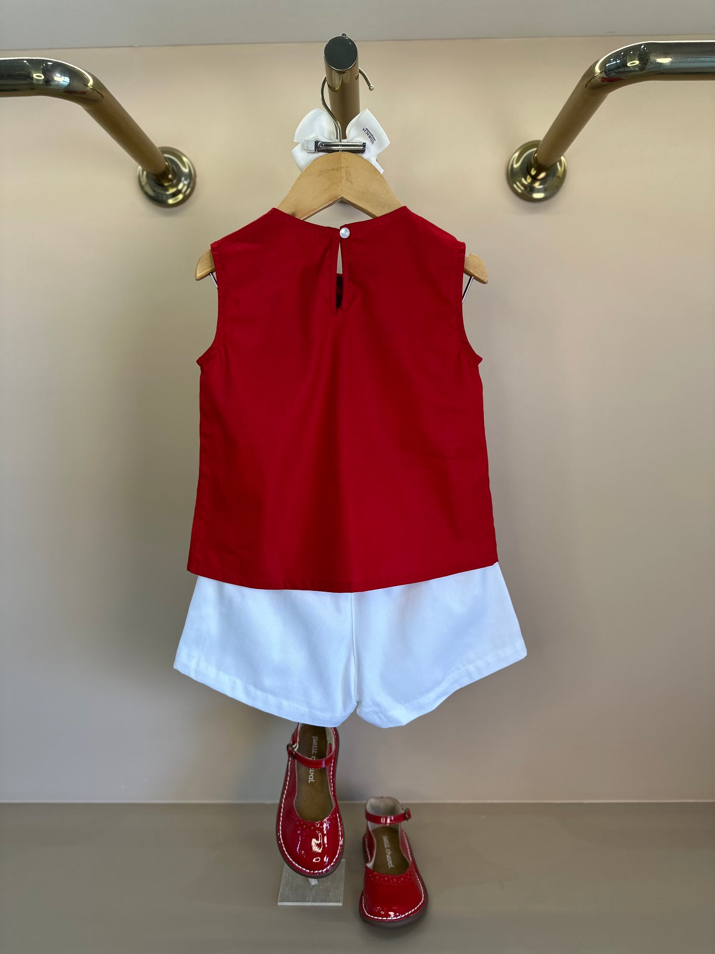 Conjunto Infantil Bata Algodão Laço Vermelha e Shorts Branco - Beabá