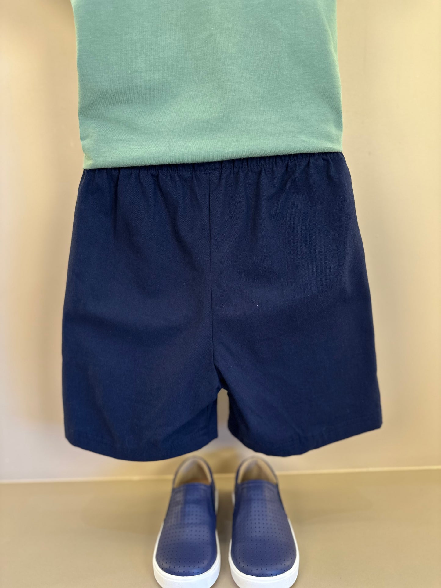 Conjunto infantil Camiseta Verde e Bermuda Marinho - Little Johnny
