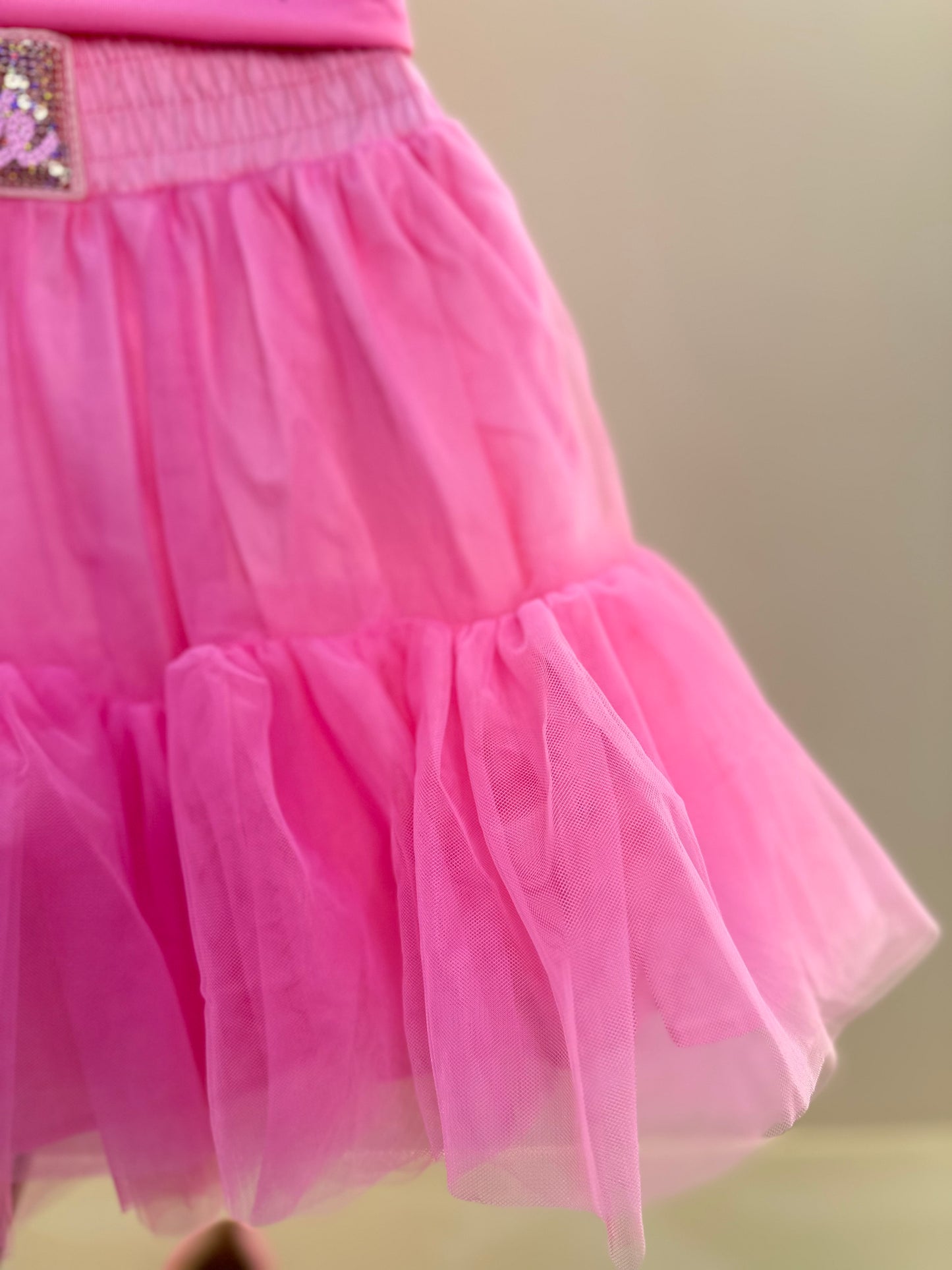 Conjunto Infantil Blusa Light Cristais Barbie e Saia Babados Patche Barbie Rosa Ópera - Pituchinhus
