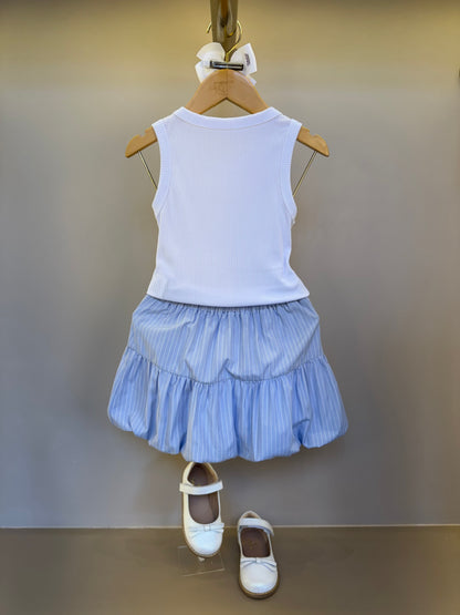 Conjunto Infantil  Saia Com Detalhes  Camisa Listrada Blusa Branca - Gabriela Aquarela