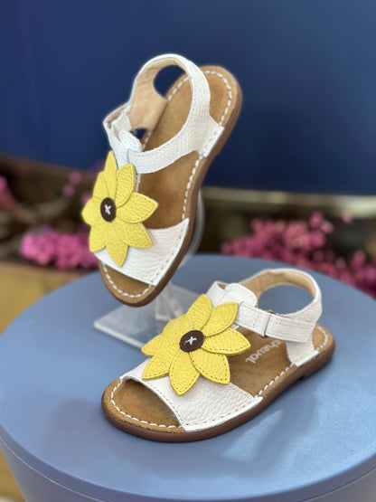 Sandália Infantil Carrossel Blanche Flor Margarida - Petit Cheval