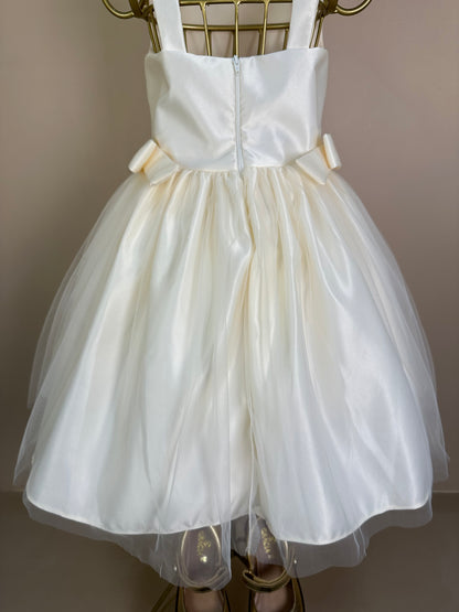 Vestido Infantil Laços Laterais Bordado e Pérolas Creme - Petit Cherie