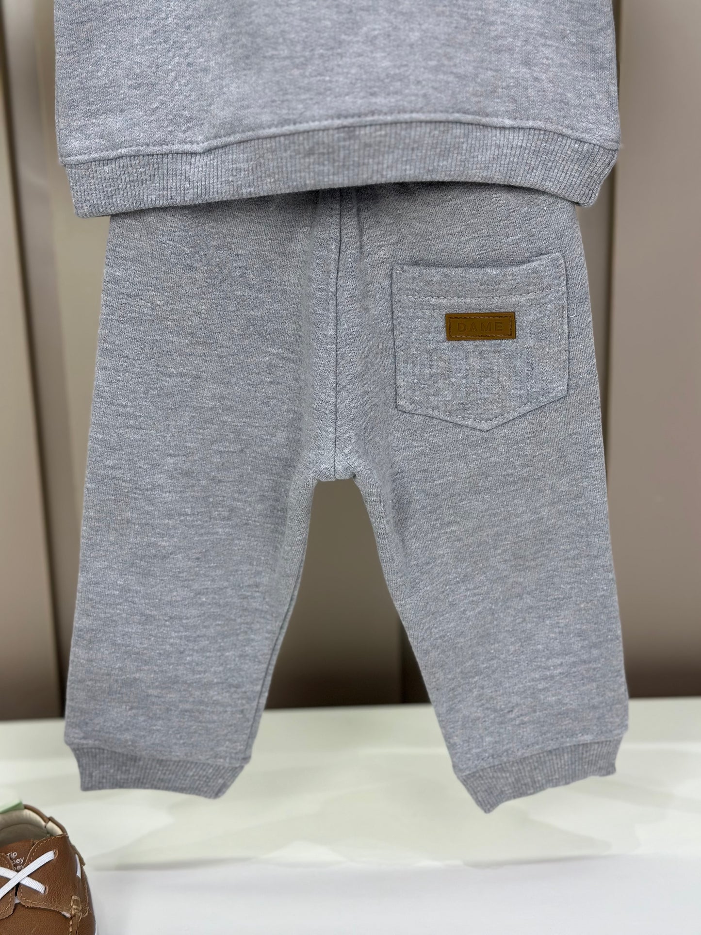 Conjunto Bebê Moletom Agasalho e Calça Teddy Cowboy Cinza - Dame