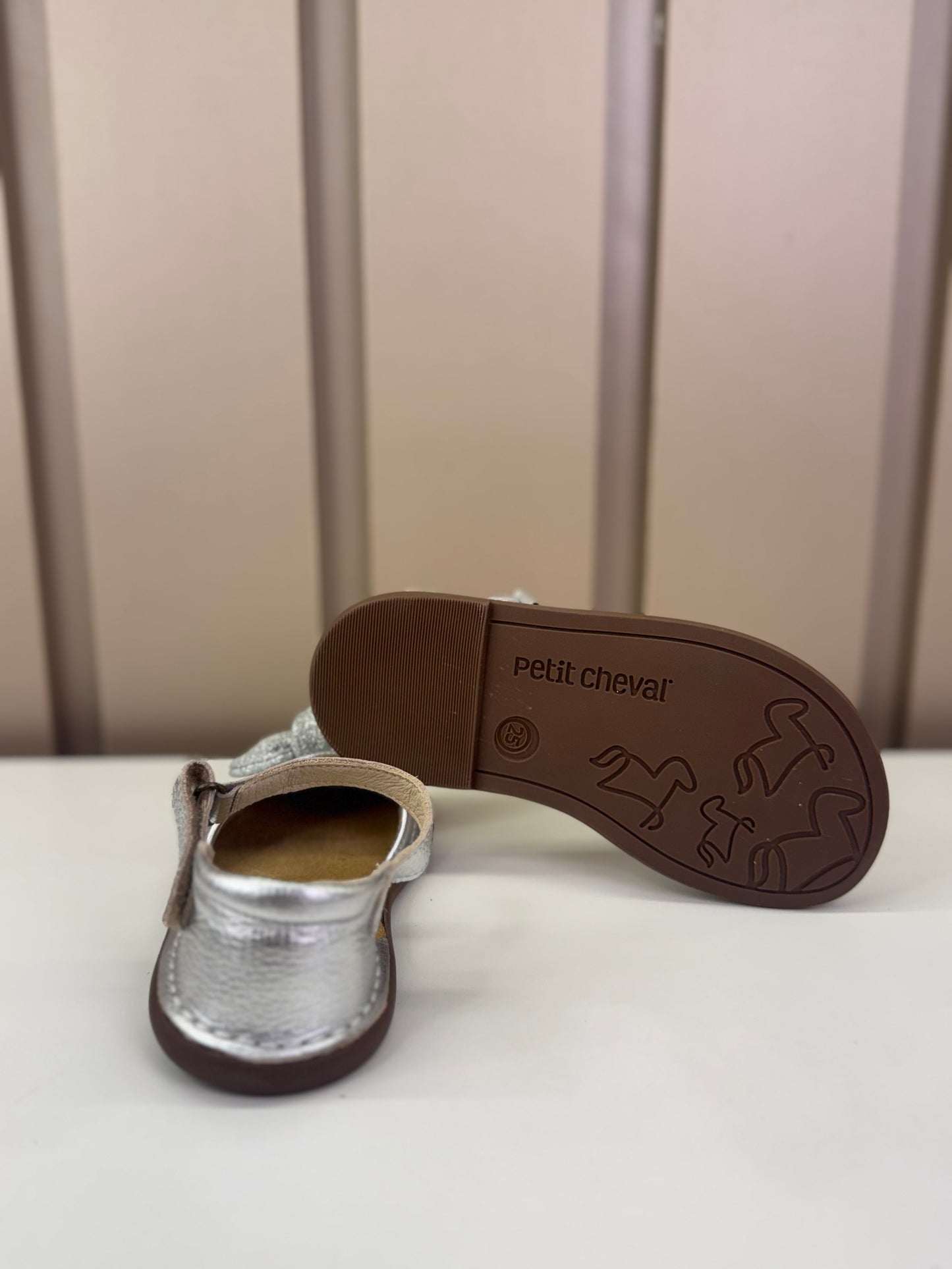 Sandália Infantil Ciranda Laço Argent Prata - Petit Cheval