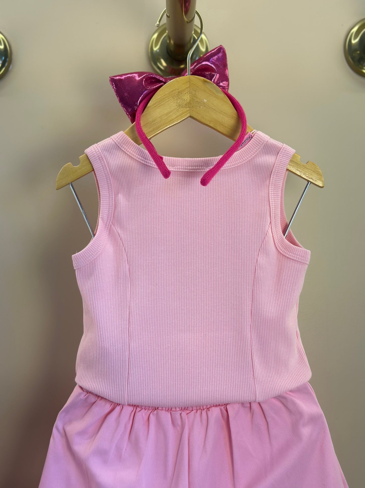 Conjunto Infantil Regata Patche Coração Barbie e Saia Sarja Pregas Patche Barbie Rosa Romântico - Pituchinhus