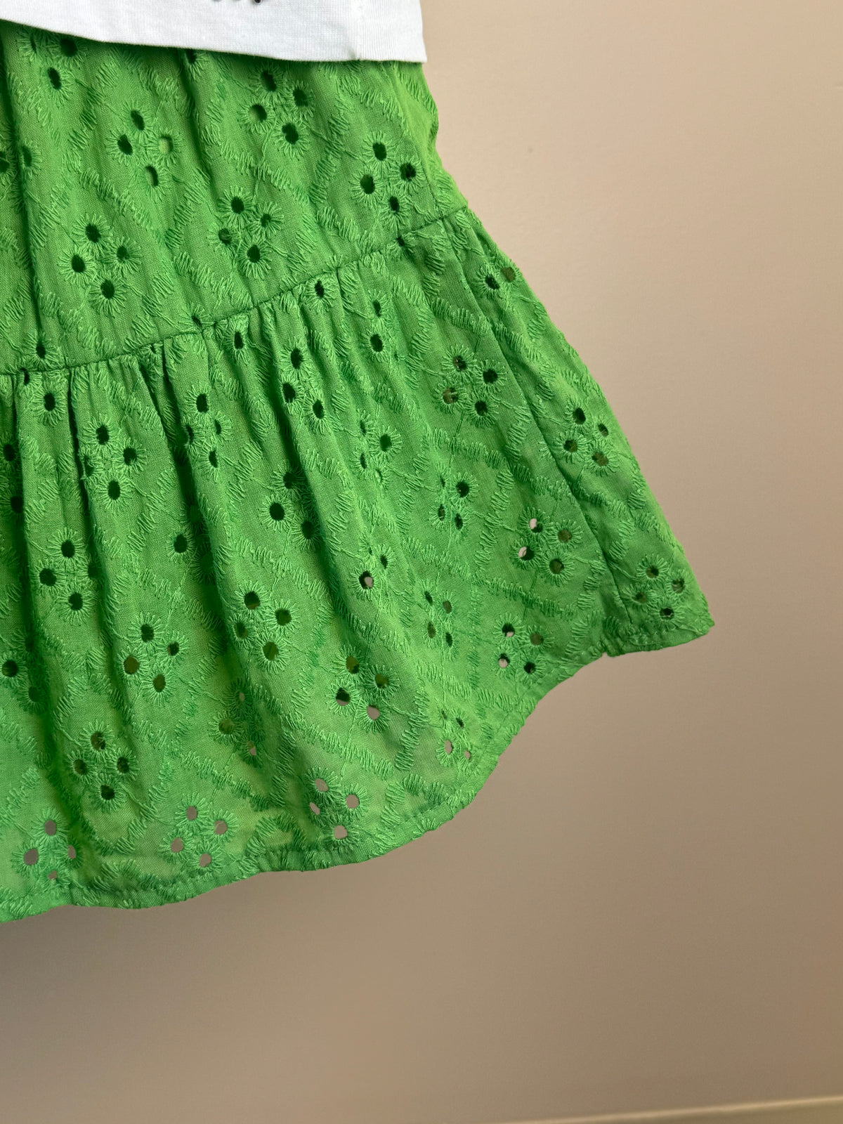 Conjunto Infantil Blusa Laço Estampado e Saia Bordado Verde - Momi