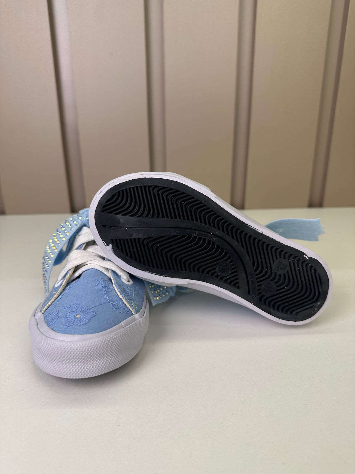 Tênis Infantil Casual Rendado Laço Strass Azul Claro - Luluzinha