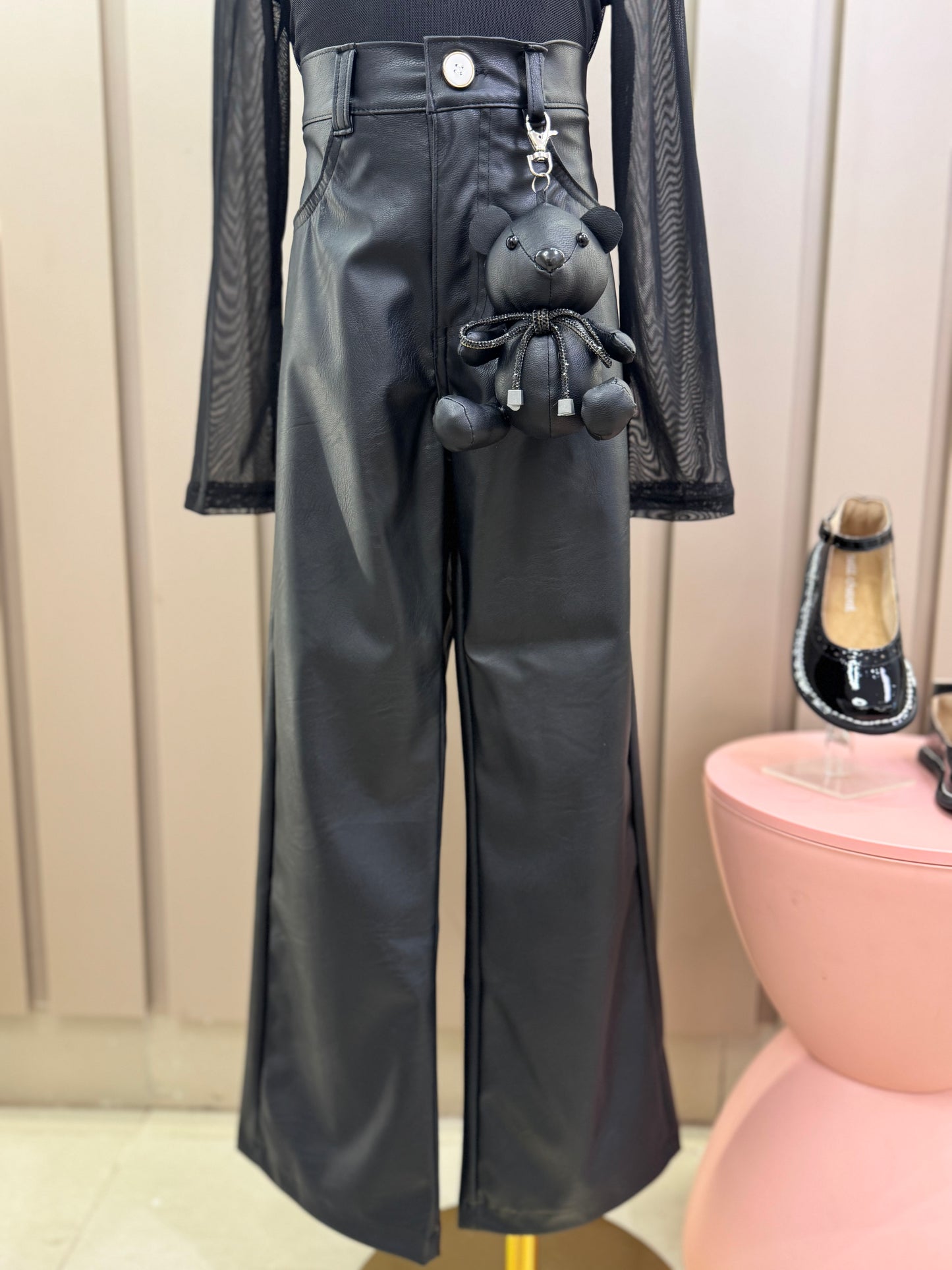 Conjunto Infantil Blusa Tule & Strass com Calça Wide Leg Couro Tech Pingente de Urso - Luluzinha
