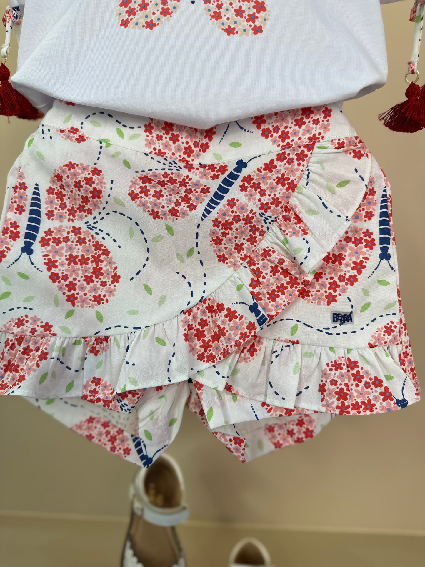 Conjunto Infantil Blusa Manga Bufante e Pompom e Shorts Babados - Beabá