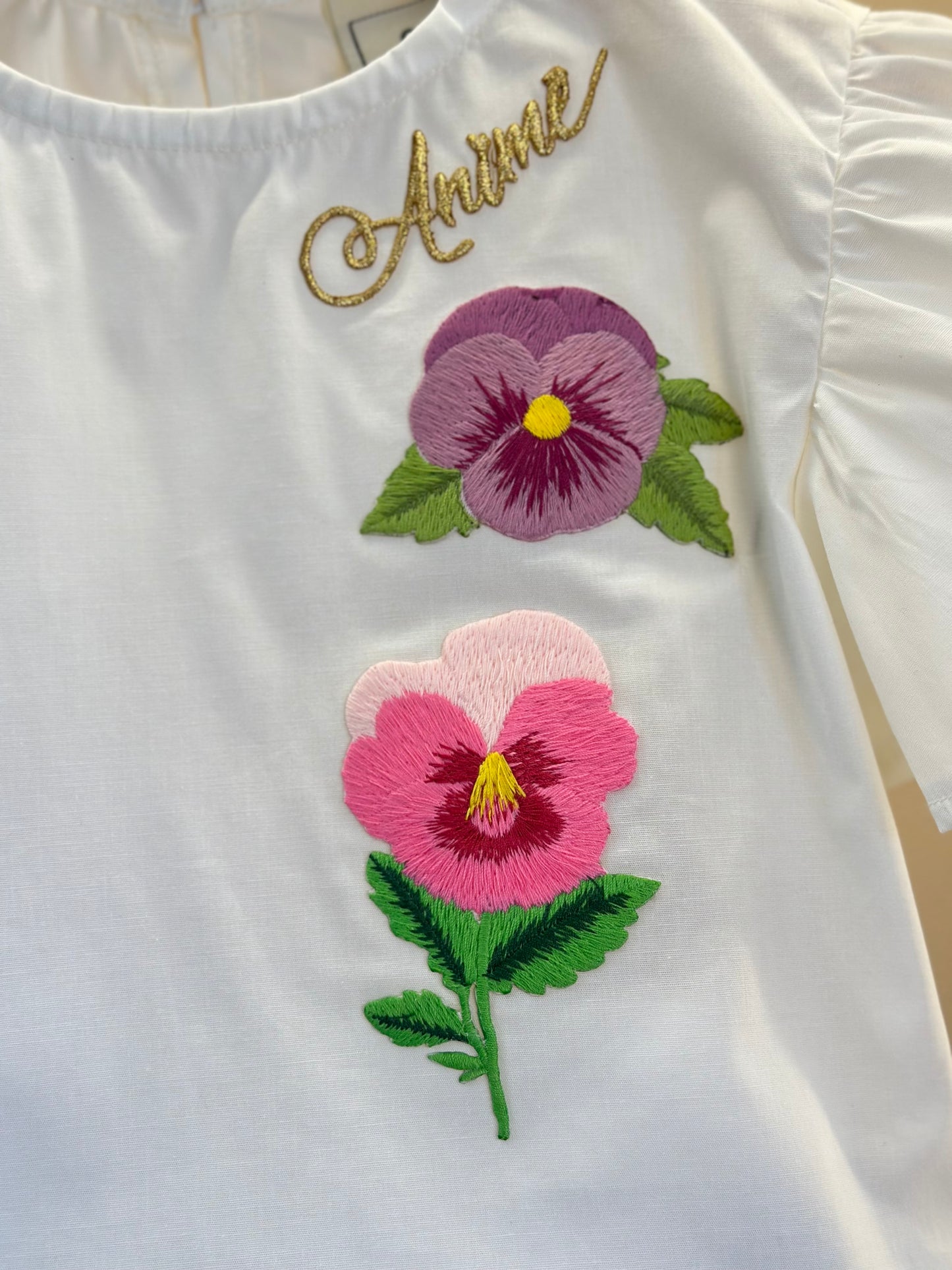 Conjunto Infantil Blusa Off White e Saia Conceito Tule Floral Bordado Verde Forest - Animê
