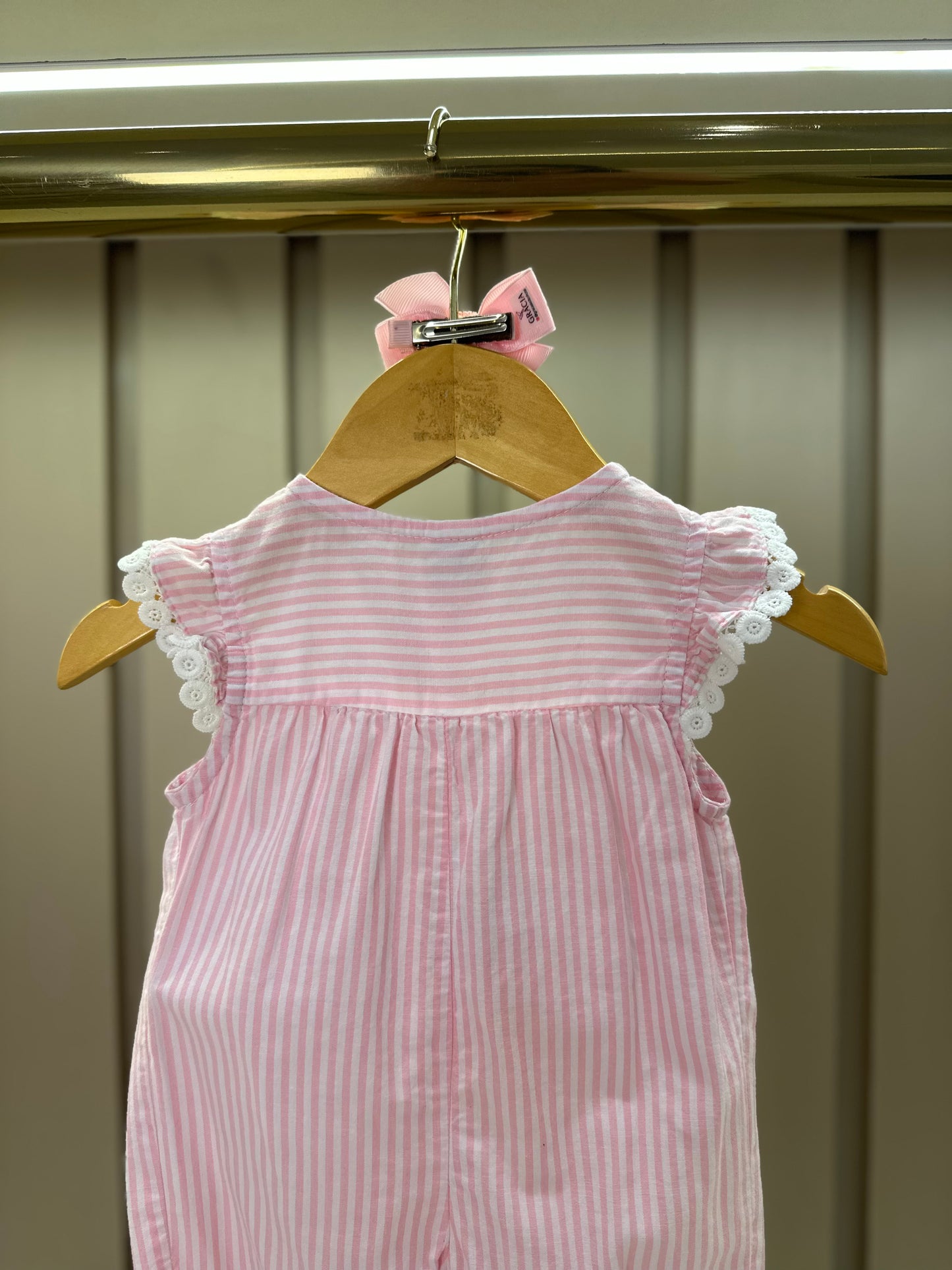 Romper Bebê Algodão Fio Tinto Abertura Frontal Rosa Claro - Um Mais Um