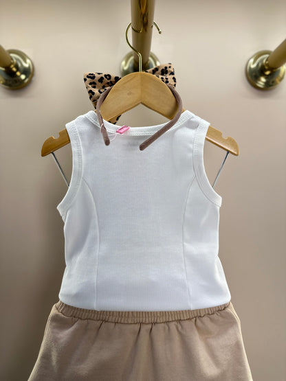 Conjunto Infantil Regata Laço Oncinha e Saia Moletom Babado Bege - Pituchinhus