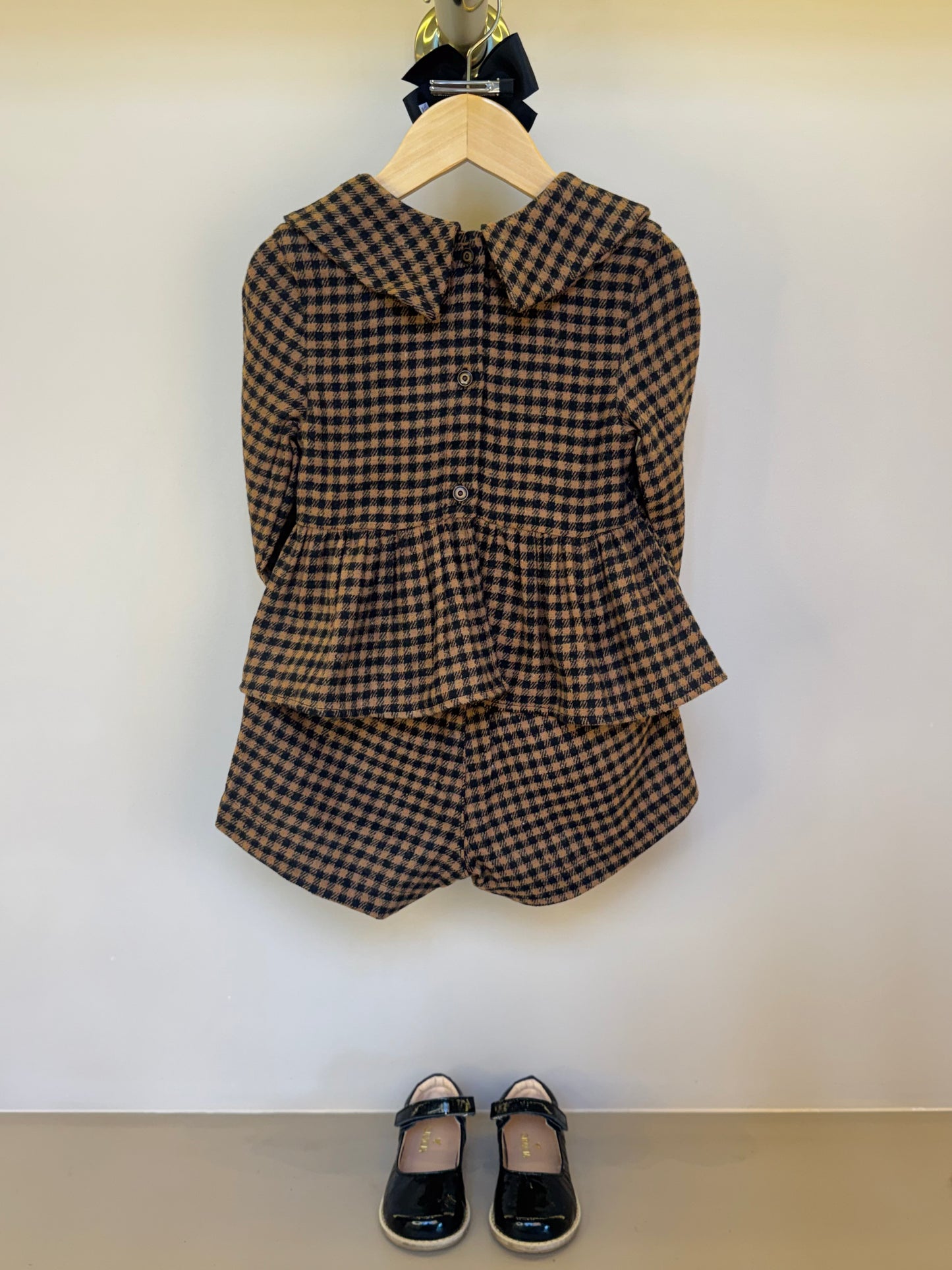 Conjunto Infantil Alfaiataria Casaquinho e Shorts Xadrez com Bolsinha Ursinho - Luluzinha