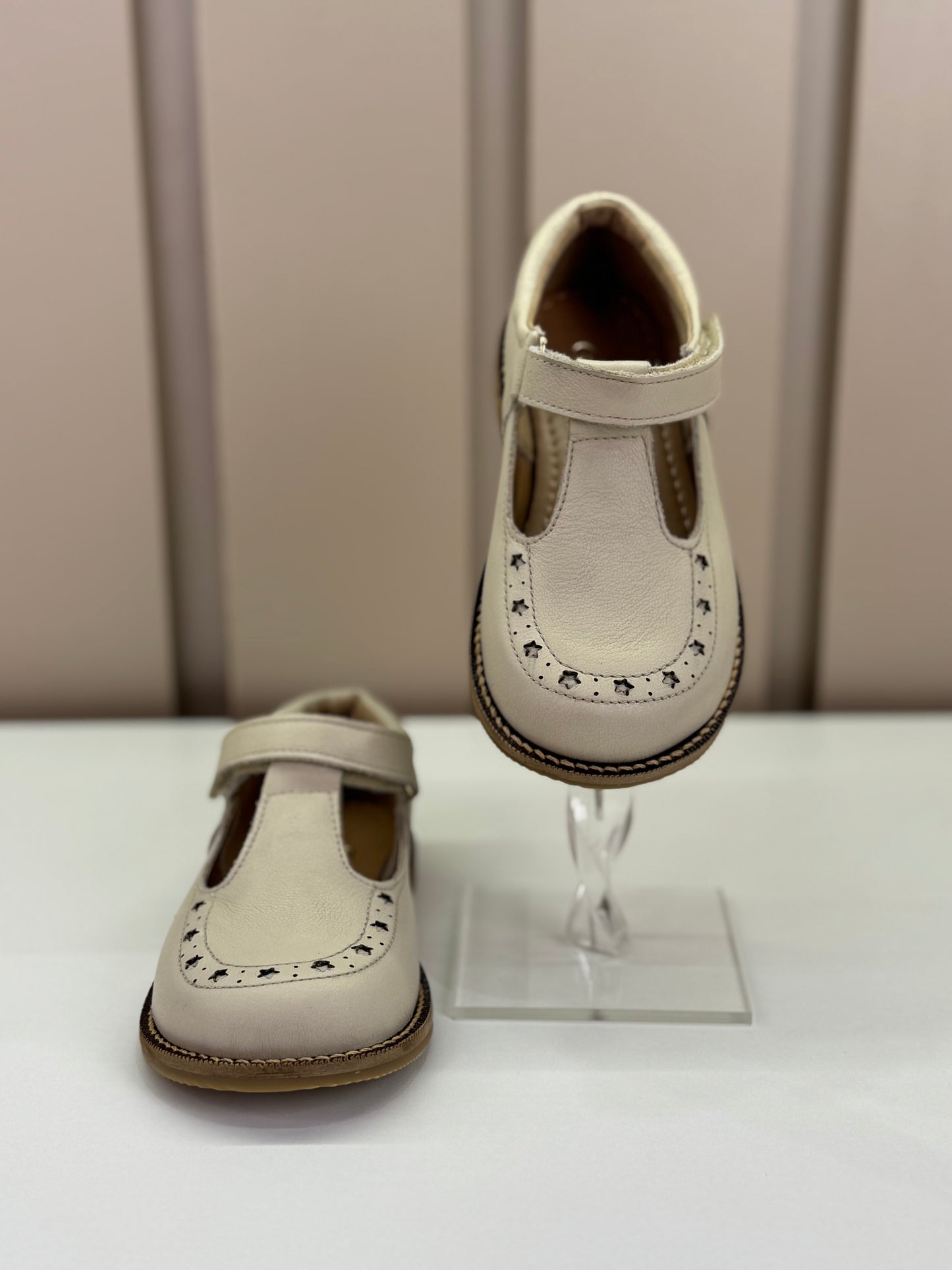 Sapato Infantil Couro Paola Off White - Gracia