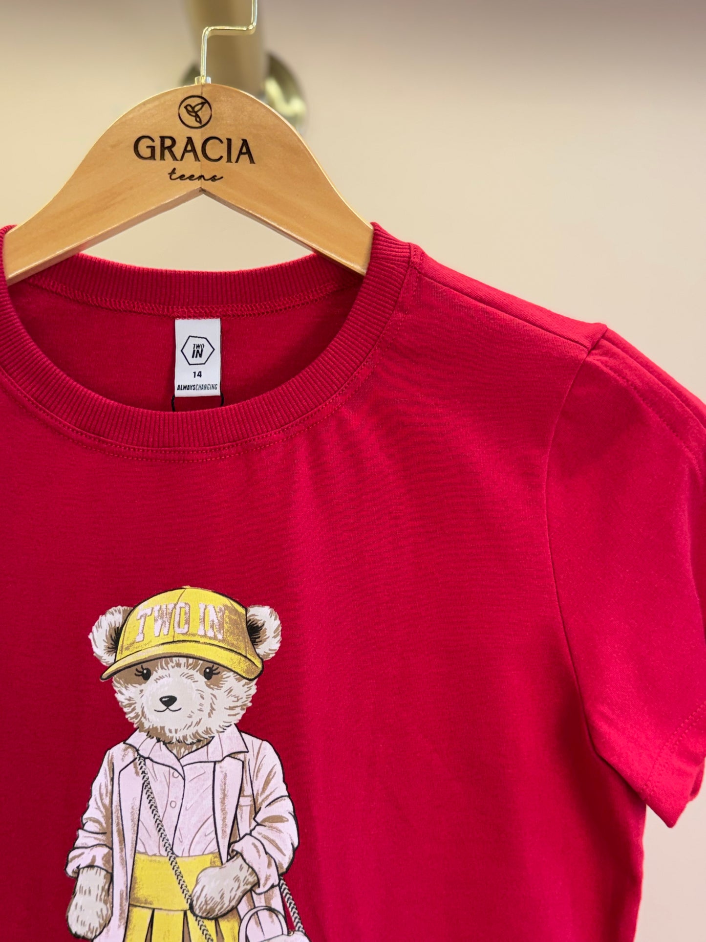 Camiseta Teen Baby Look Ursinho Amarração Mangas Vermelha - Two In