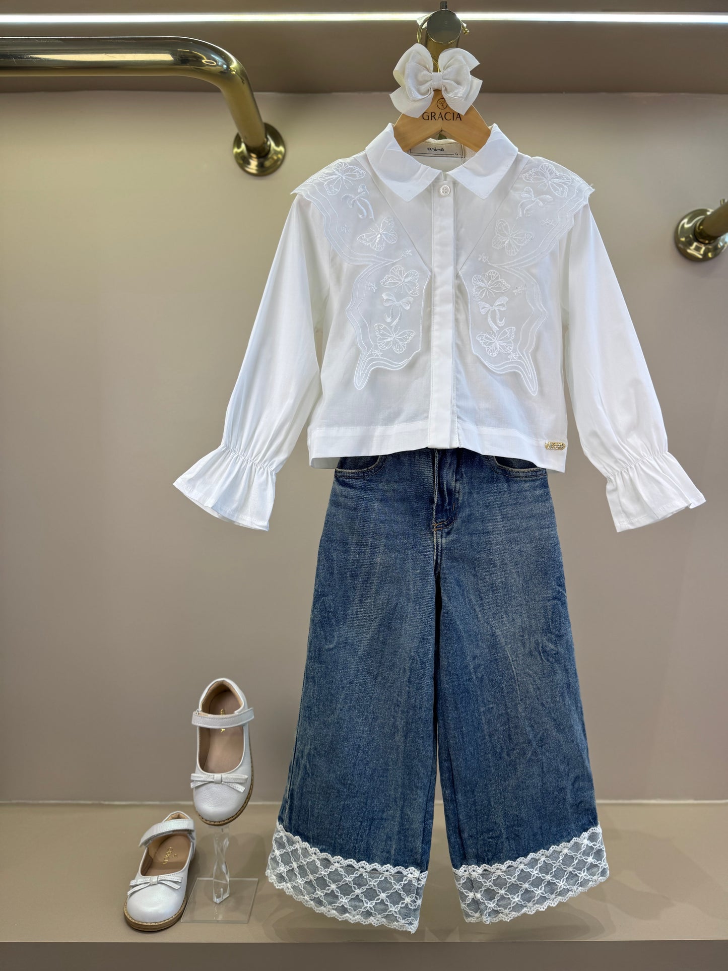 Calça Jeans Infantil Barra Rendada - Animê