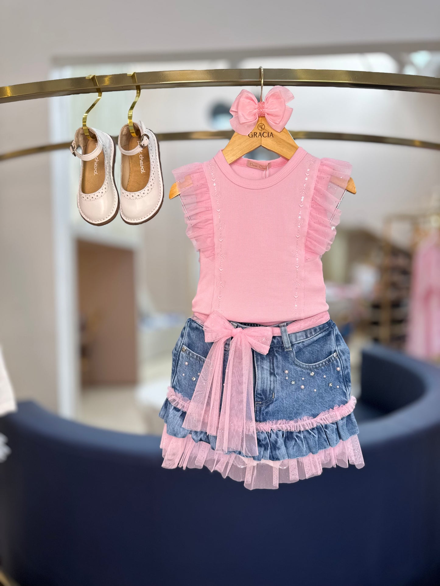 Conjunto Infantil Blusa Rosa Tule e Saia Jeans Bordada - Petit Cherie