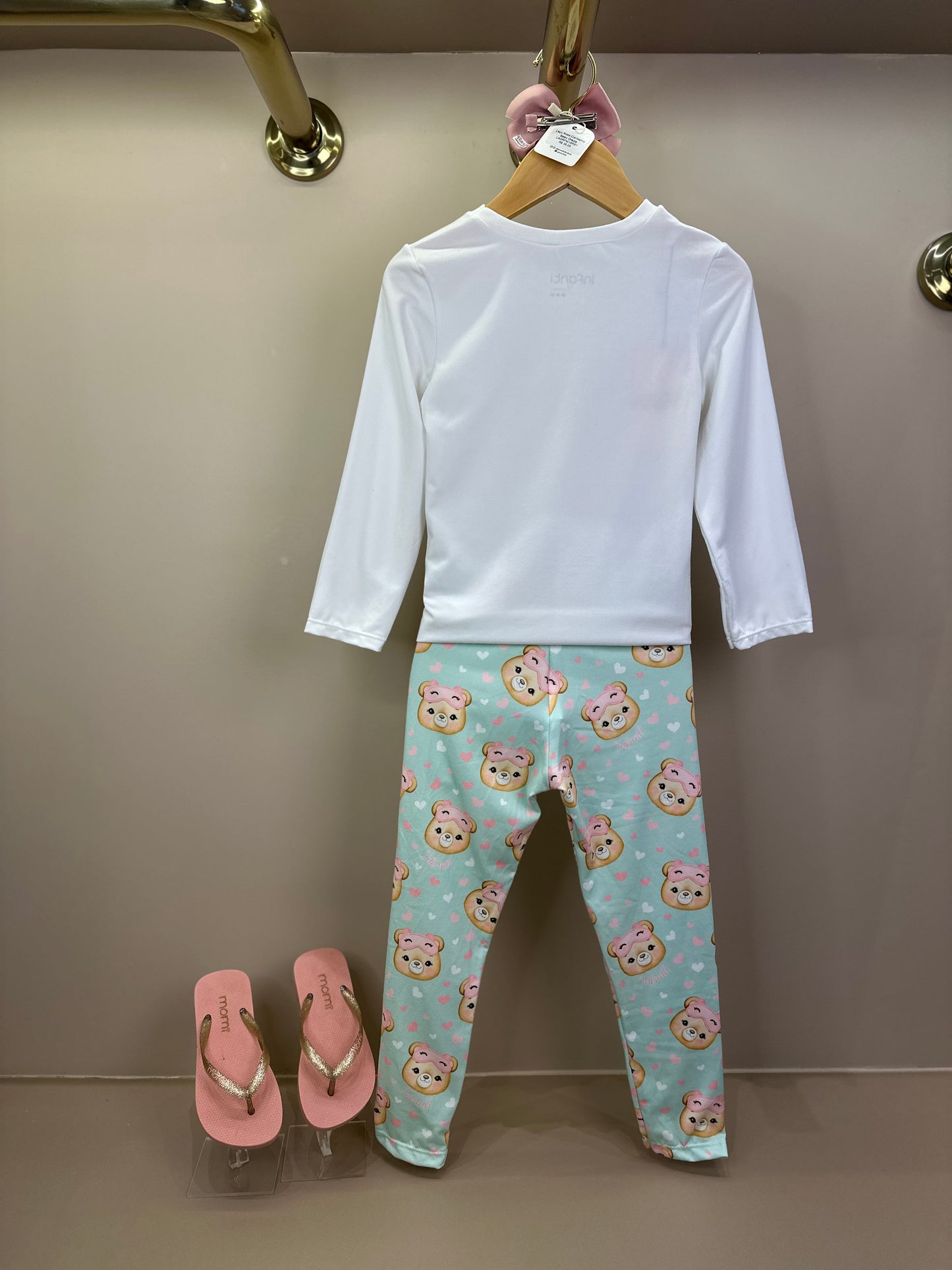 Pijama Infantil Blusa ML Ursinha Off e Legging Estampada Verde - Infanti