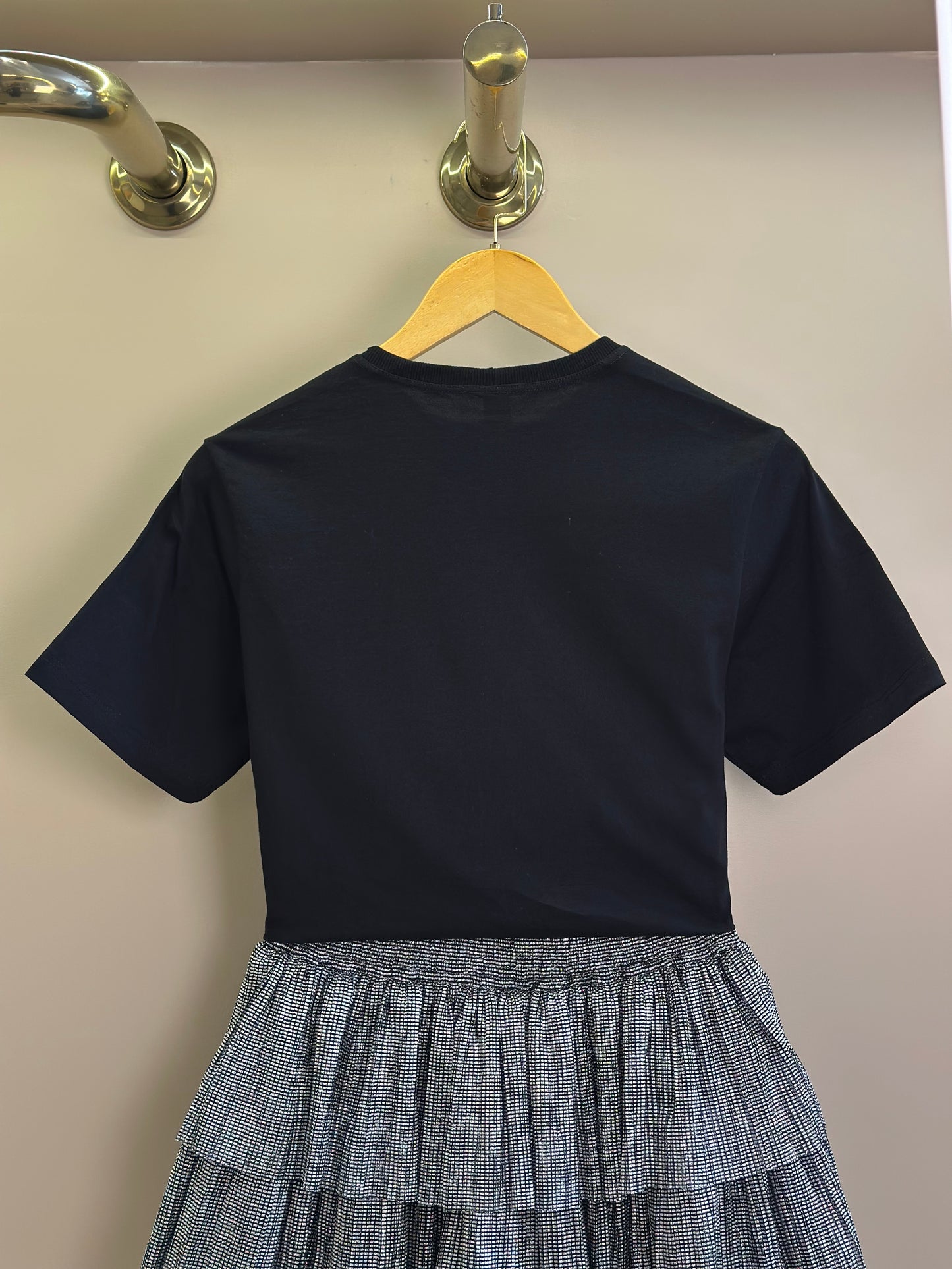Conjunto Teen Camiseta Oversized e Saia Tule Lurex Plissada Preto - Two In