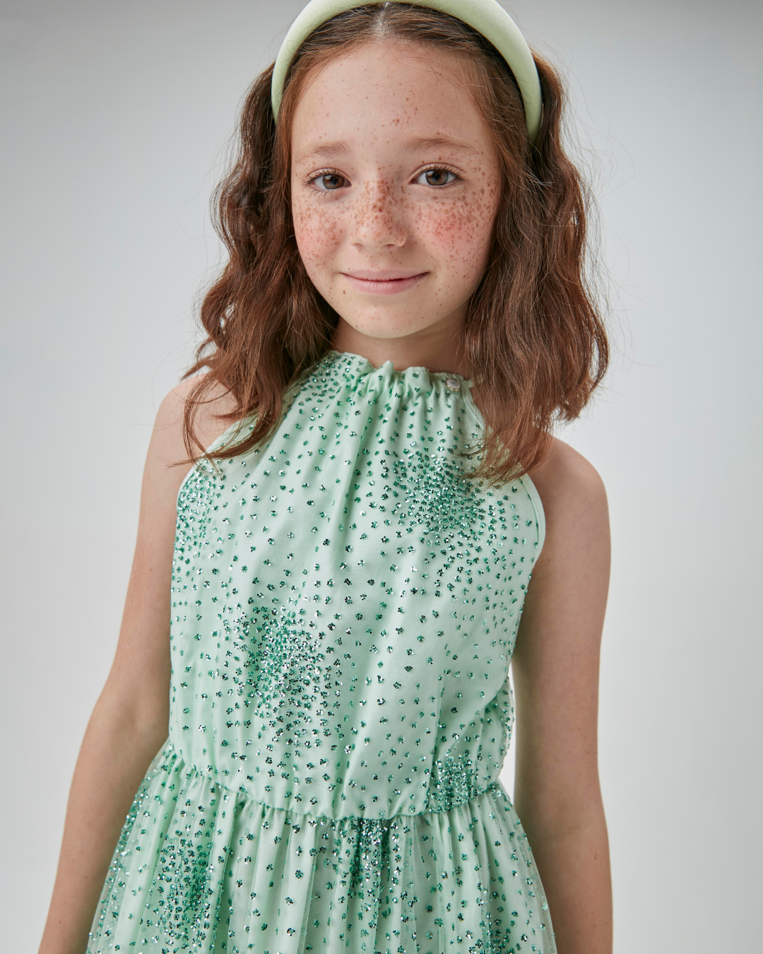 Vestido Infantil Rodado Tule Florzinhas e Glitter - Um Mais Um