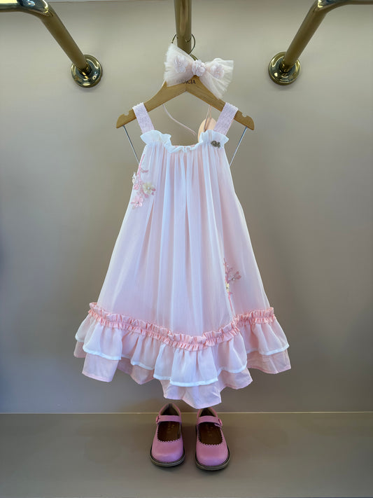 Vestido Infantil Fluído com Babados e Aplicacão Buque de Flores Salmão - Gabriela Aquarela