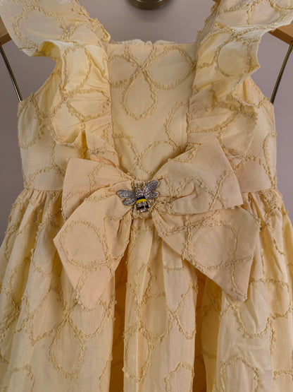 Vestido Infantil Amarelo Bordado de Flores 3D e Laço Com Libélula Metálica - Gabriela Aquarela